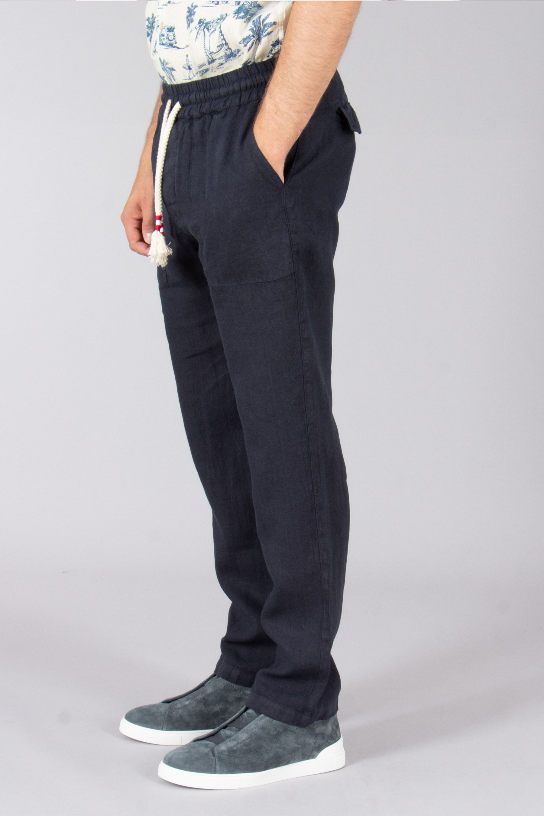 Hosen, Jeans, Erwachsener, Mann, Person