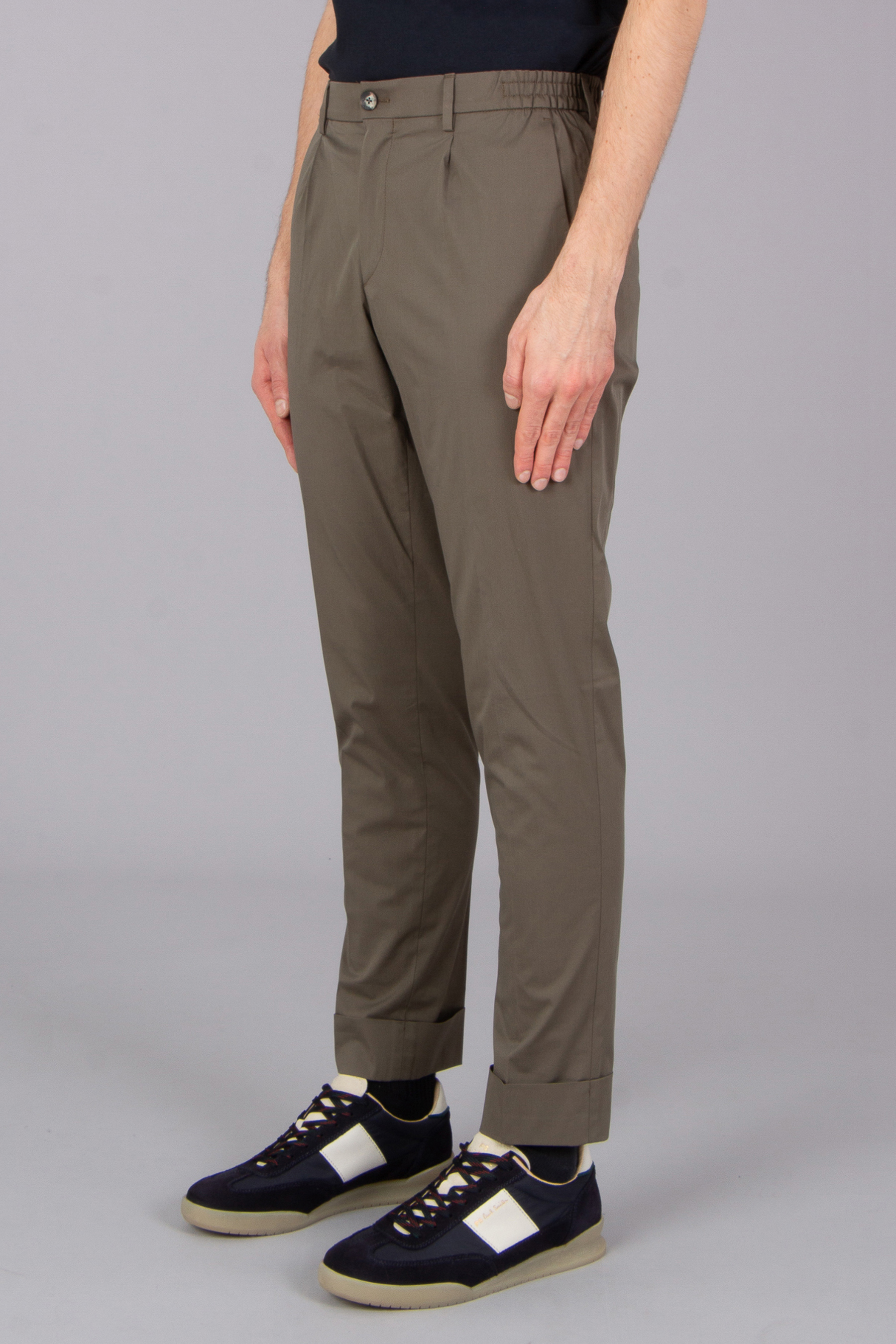 GTA Comfort Fit Stretch Cotton-Nylon Blend Pleated Pants Dennis GTA Comfort Fit Stretch Cotton-Nylon Blend Pleated Pants Dennis