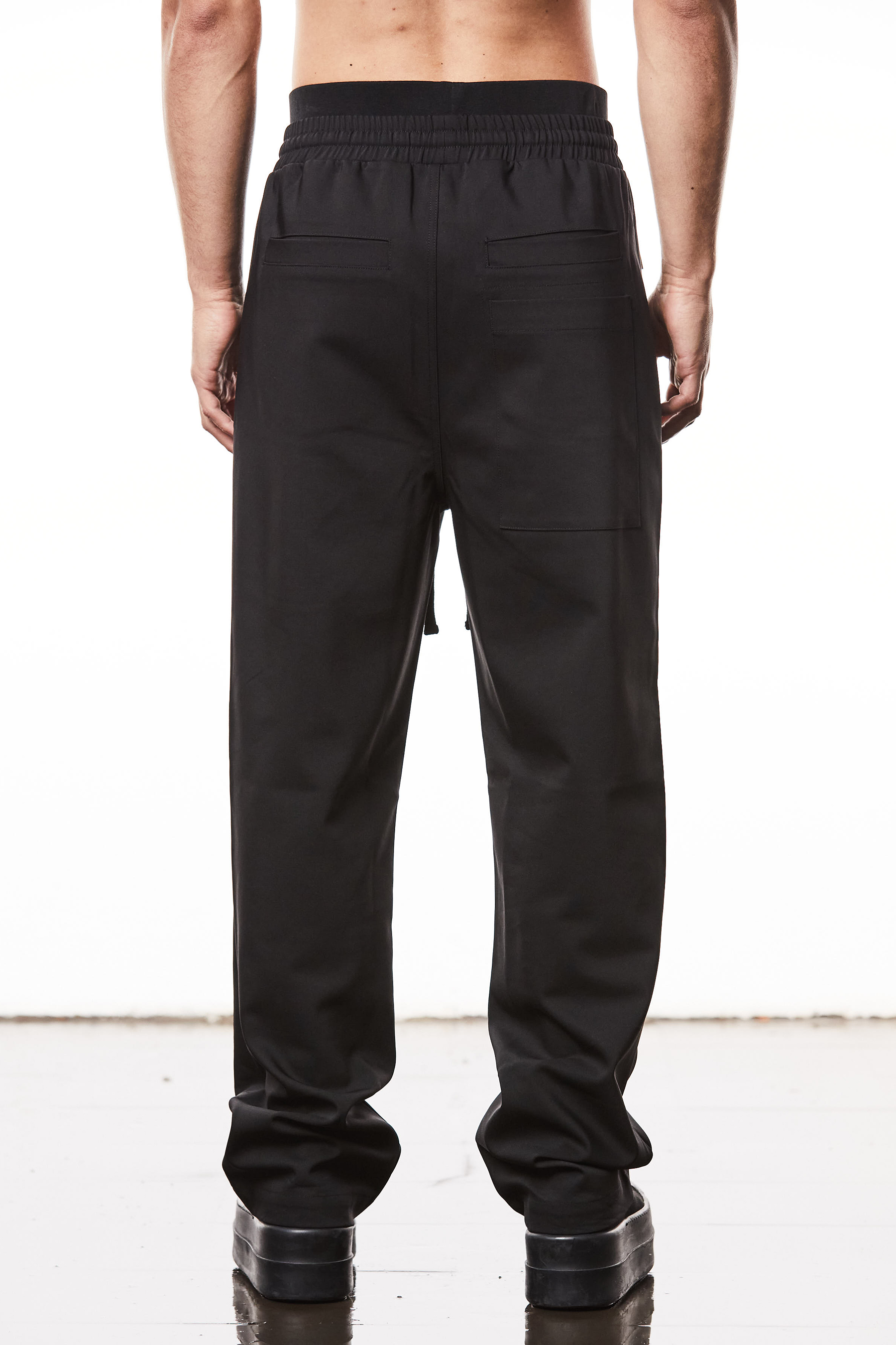 THOM KROM Straight Leg Cotton-Nylon Stretch Pants THOM KROM Straight Leg Cotton-Nylon Stretch Pants