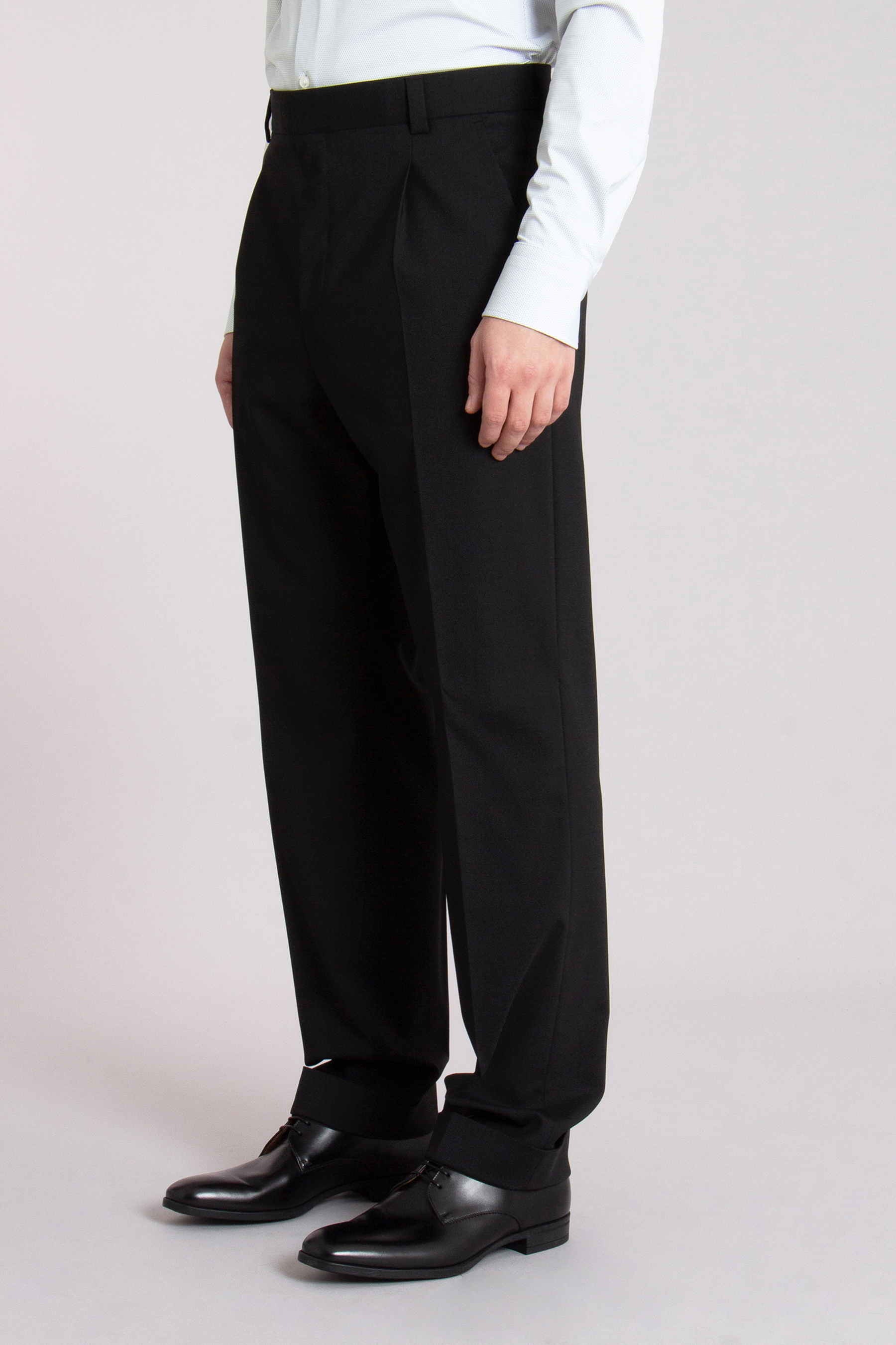 HUGO Modern Fit Performance Stretch Virgin Wool Blend Pants Teagan HUGO Modern Fit Performance Stretch Virgin Wool Blend Pants Teagan