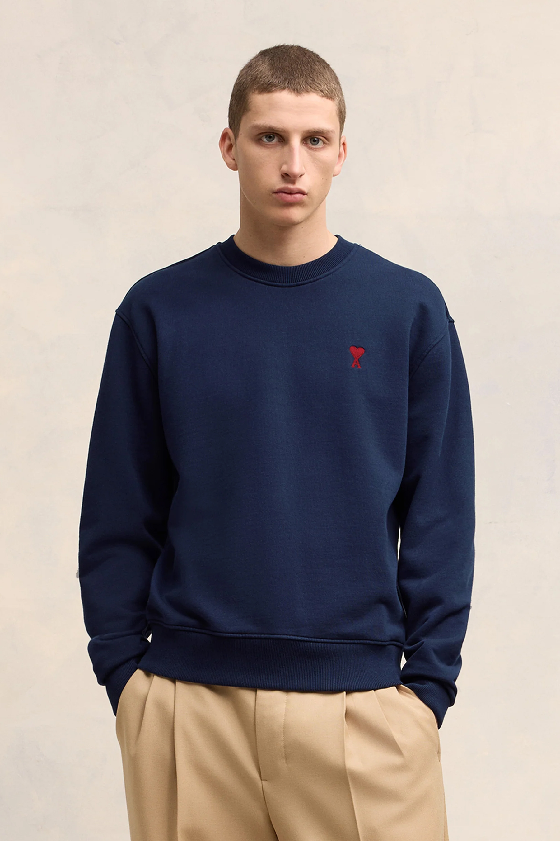AMI PARIS Classic Fit Ami De Coeur Organic Cotton Fleece Sweatshirt AMI PARIS Classic Fit Ami De Coeur Organic Cotton Fleece Sweatshirt