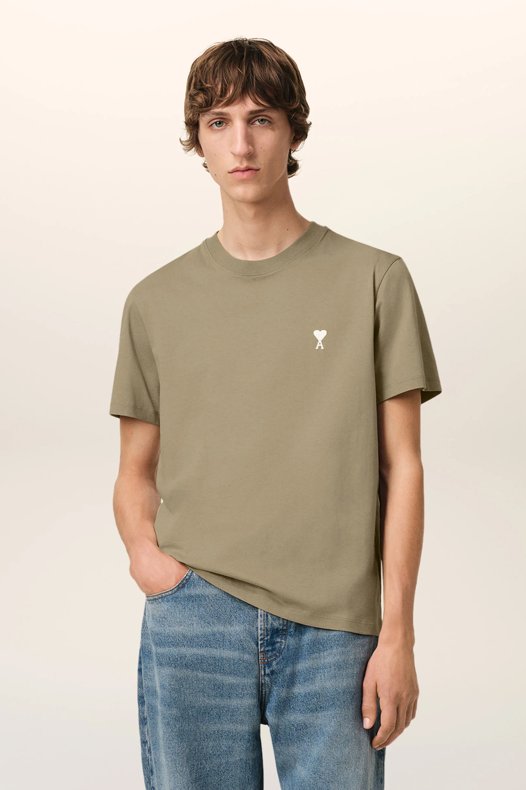 AMI PARIS Classic Fit Ami De Coeur Organic Cotton Jersey T-Shirt AMI PARIS Classic Fit Ami De Coeur Organic Cotton Jersey T-Shirt