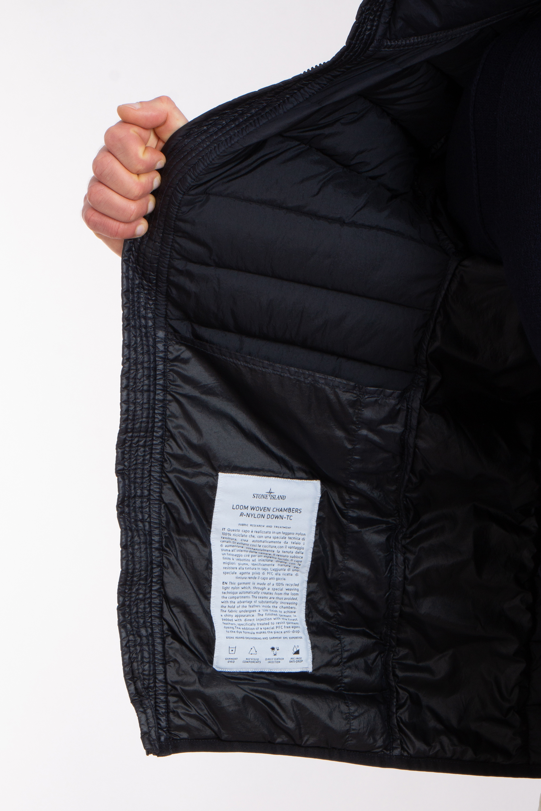 STONE ISLAND Recycled Nylon Down-TC Jacket STONE ISLAND Recycled Nylon Down-TC Jacket