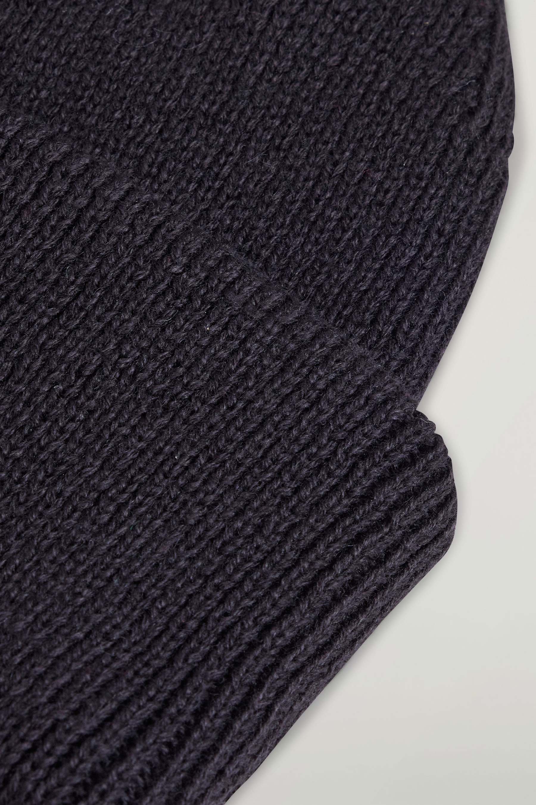 Y-3 Embroidered Ribbed Wool Blend Classic Beanie Mütze, Kleidung, Hut, Socke