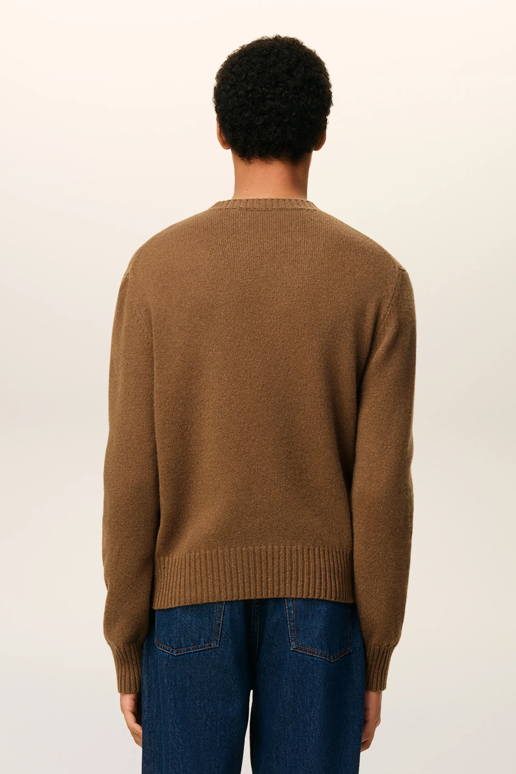 AMI PARIS Regular Fit Ami De Coeur Recycled Cashmere Blend Sweater Bekleidung, Strickwaren, Pullover
