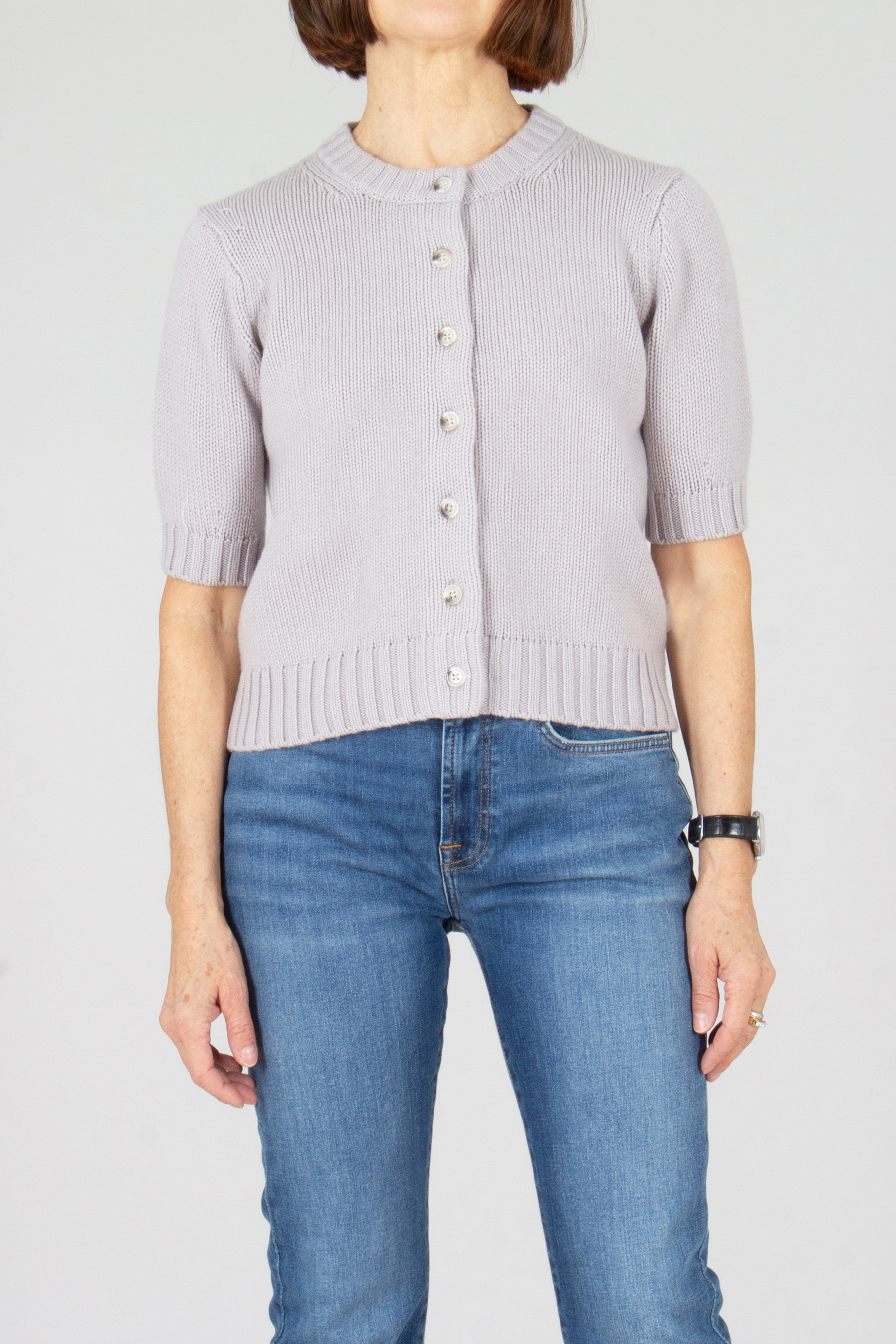 Strickwaren, Pullover, Jeanshose, Strickjacke, Person