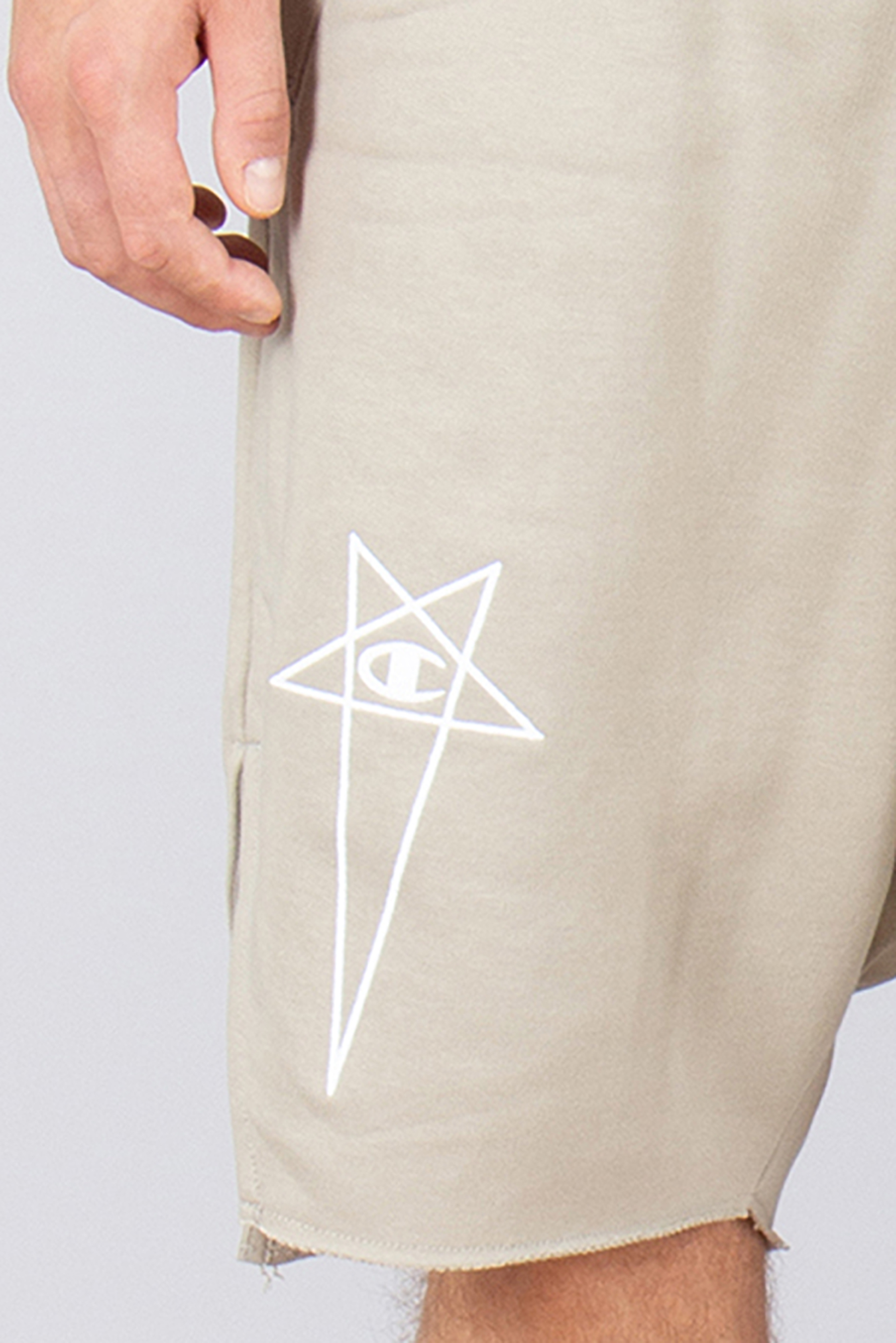 RICK OWENS DRKSHDW X Champion Loose Fit Compact Heavy Cotton Beveled Pods Shorts RICK OWENS DRKSHDW X Champion Loose Fit Compact Heavy Cotton Beveled Pods Shorts
