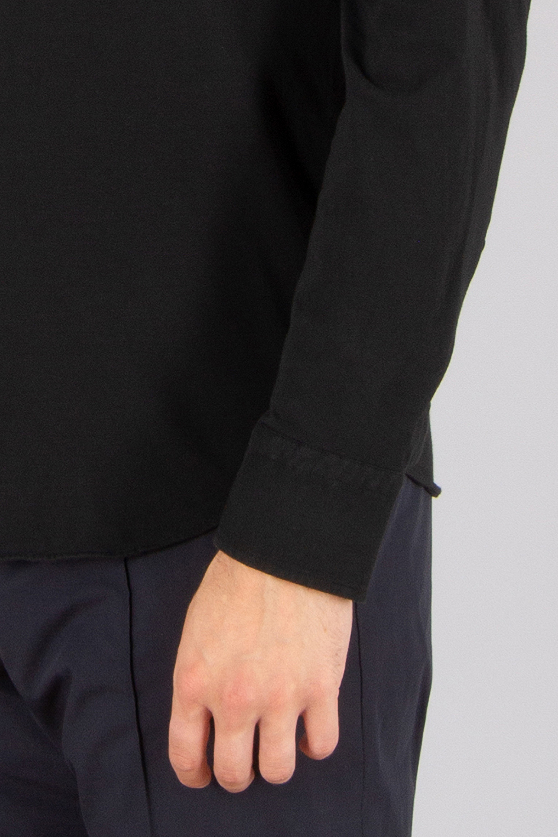 Bekleidung, Langarm, Ärmel, Hand, Person