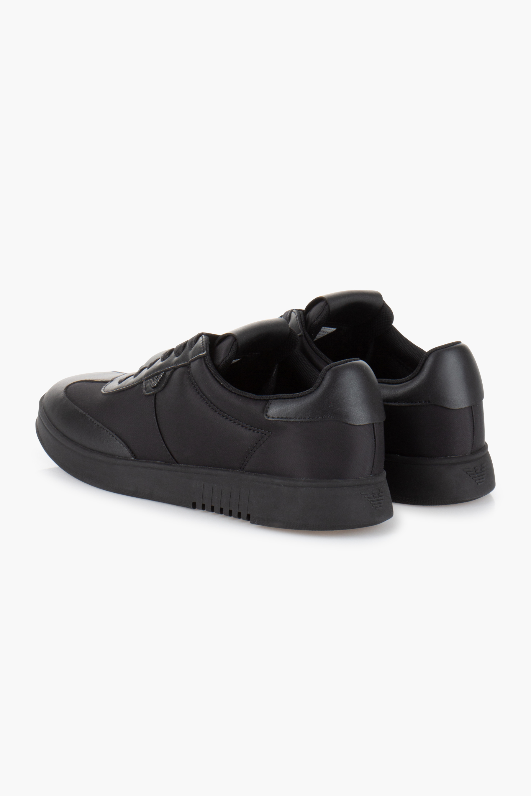 EMPORIO ARMANI Nylon & Leather Sneakers Bekleidung, Schuhwerk, Schuh, Sneaker, Wildleder