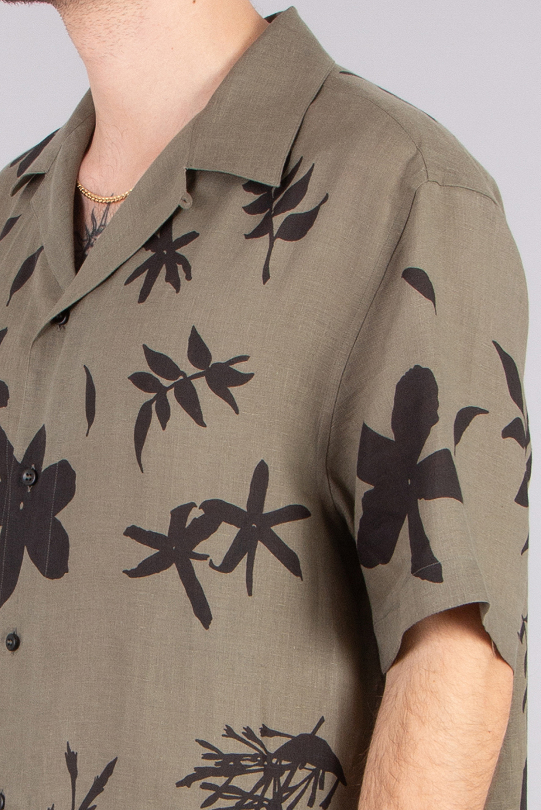 BRIONI Regular Fit Printed Short-Sleeve Cuban Shirt BRIONI Regular Fit Printed Short-Sleeve Cuban Shirt