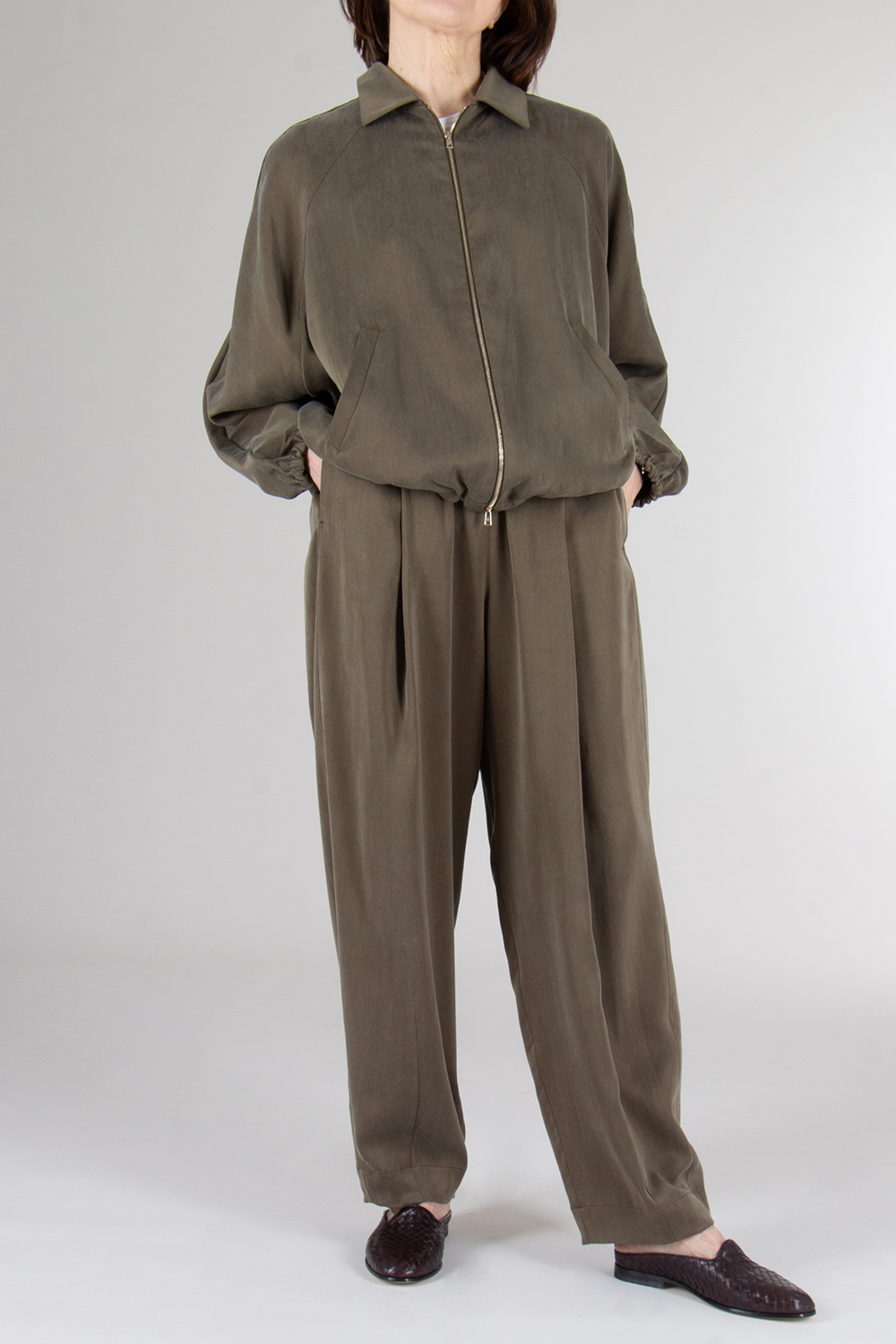 HERNO Relaxed Fit Pleated Lyocell Trousers