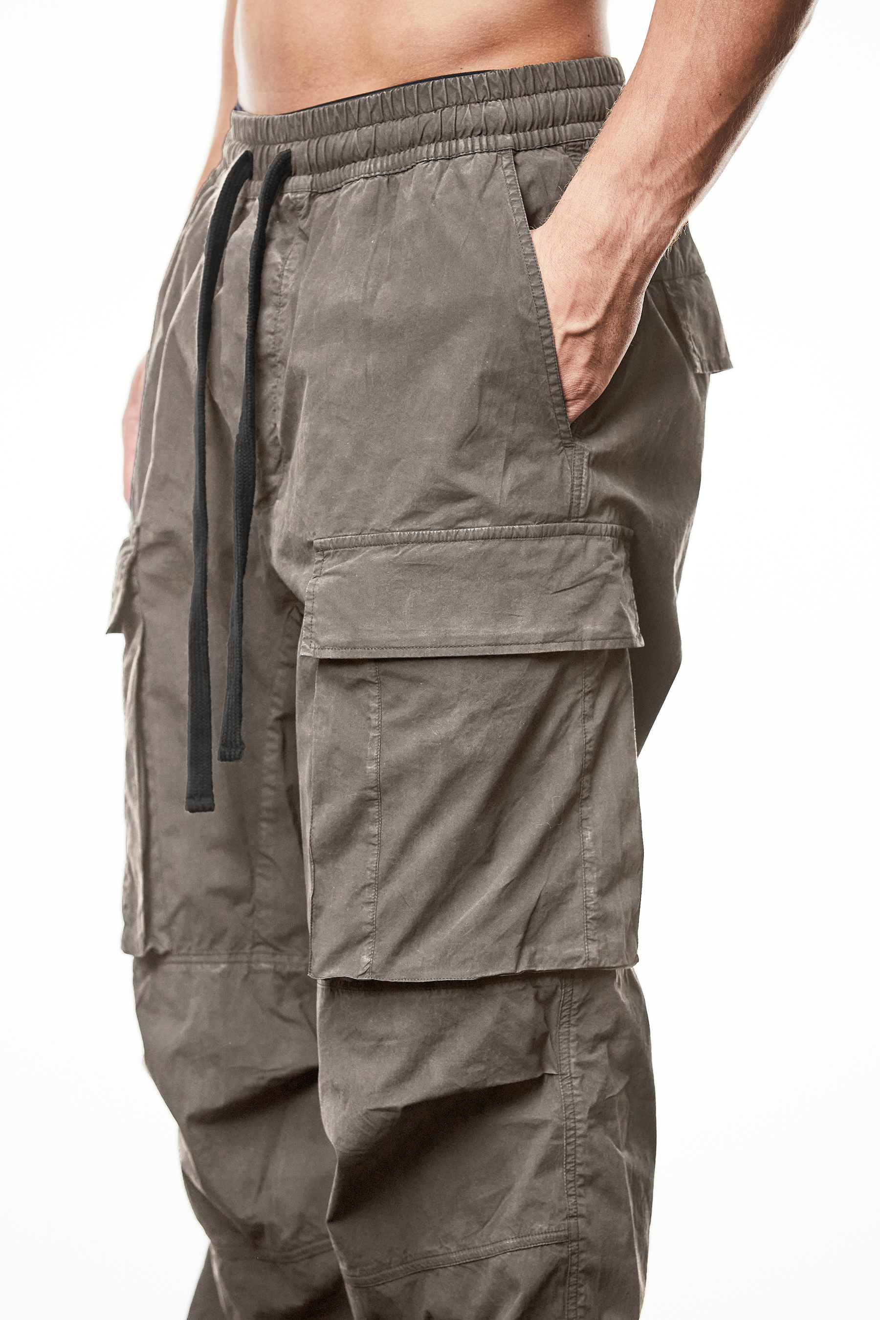 THOM KROM Wide Fit Washed Crashed Cotton Stretch Cargo Pants THOM KROM Wide Fit Washed Crashed Cotton Stretch Cargo Pants
