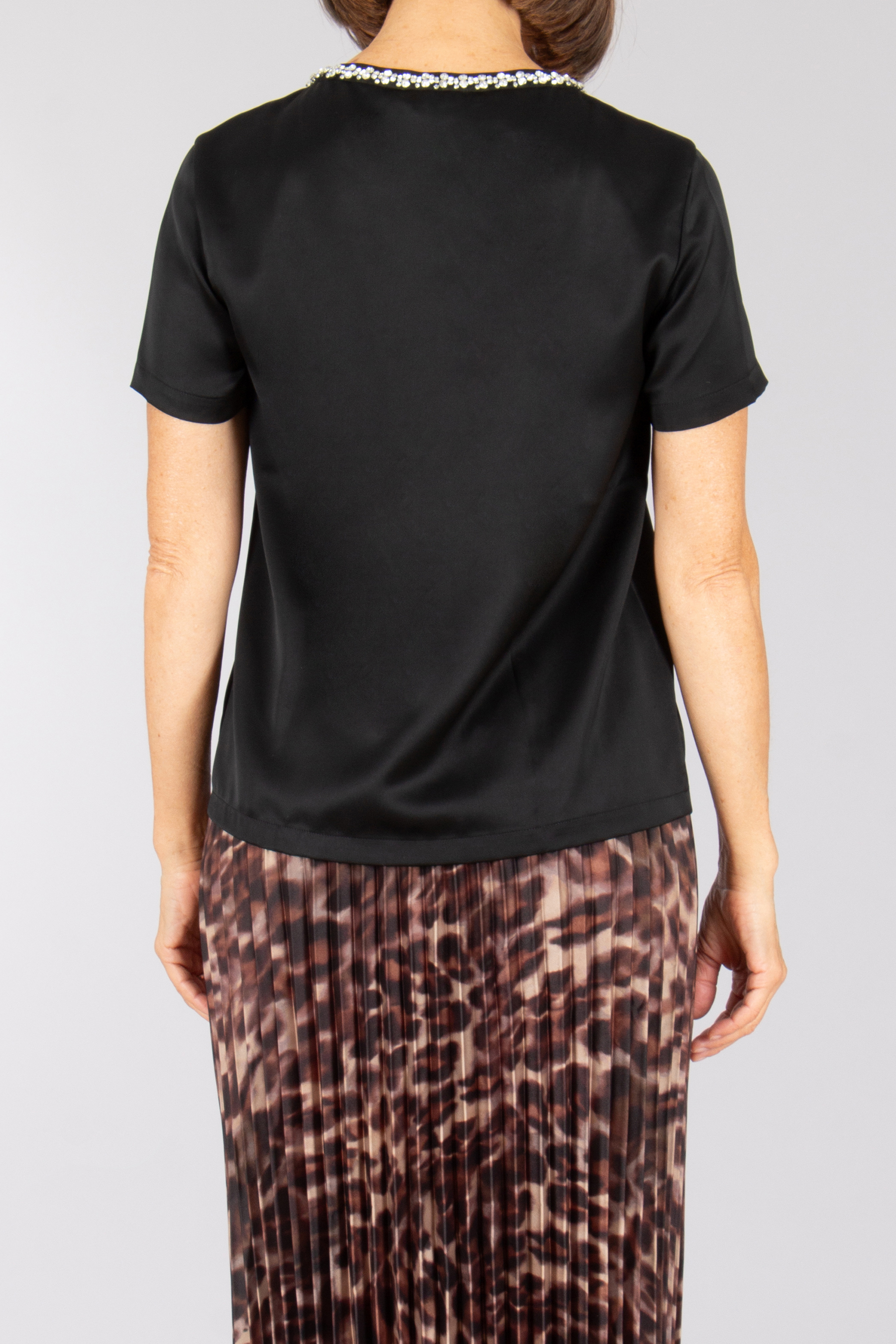 Bluse, T-shirt, Rock, Person, Ärmel