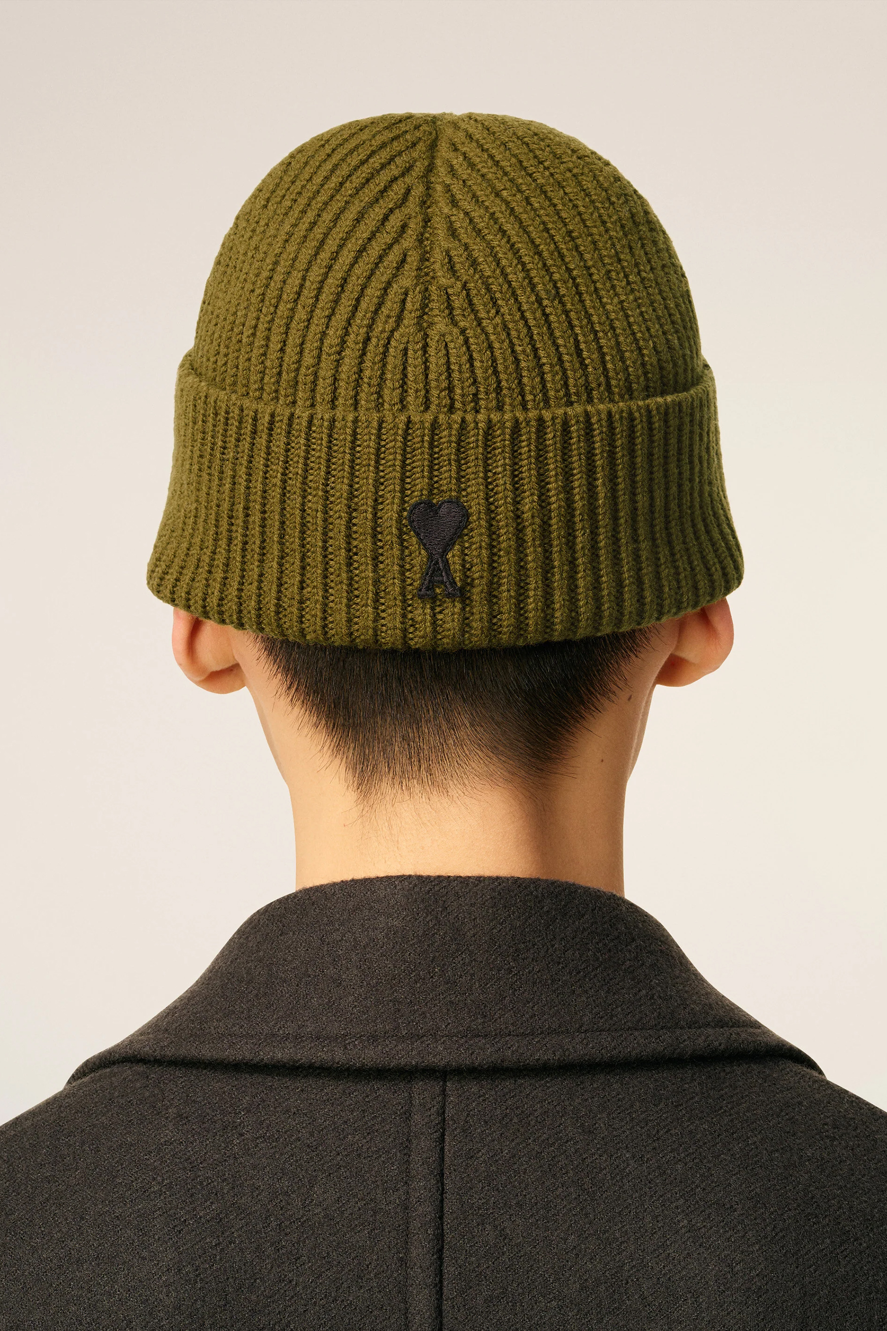 AMI PARIS Ami De Coeur Ribbed Virgin Wool Beanie Hut, Mütze, Mann, Person