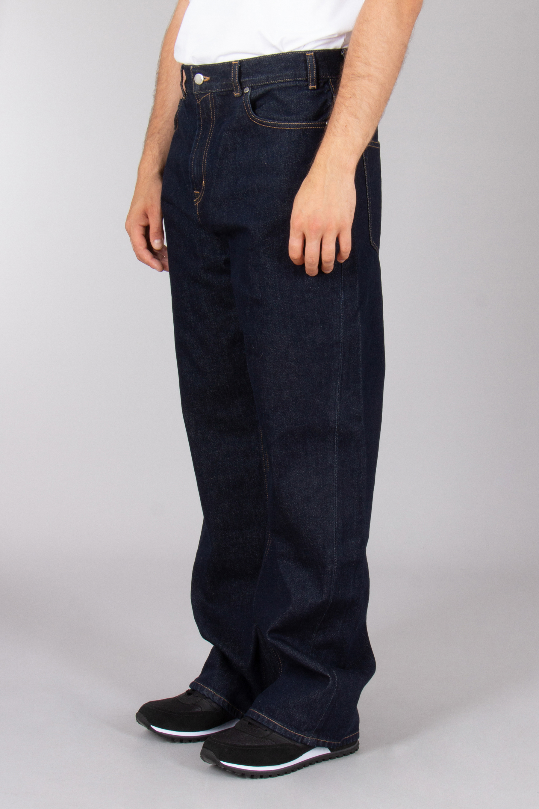 Hosen, Jeans, Erwachsener, Mann, Person