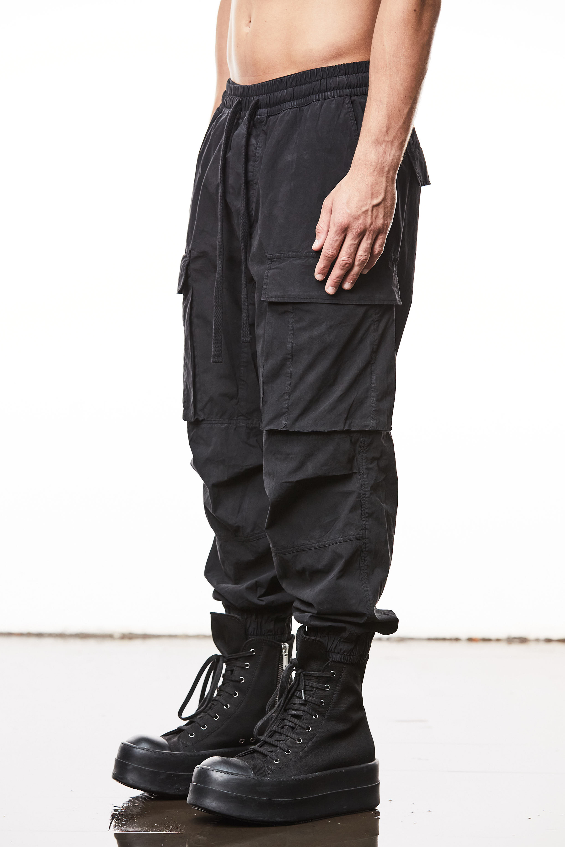 THOM KROM Wide Fit Washed Crashed Cotton Stretch Cargo Pants THOM KROM Wide Fit Washed Crashed Cotton Stretch Cargo Pants