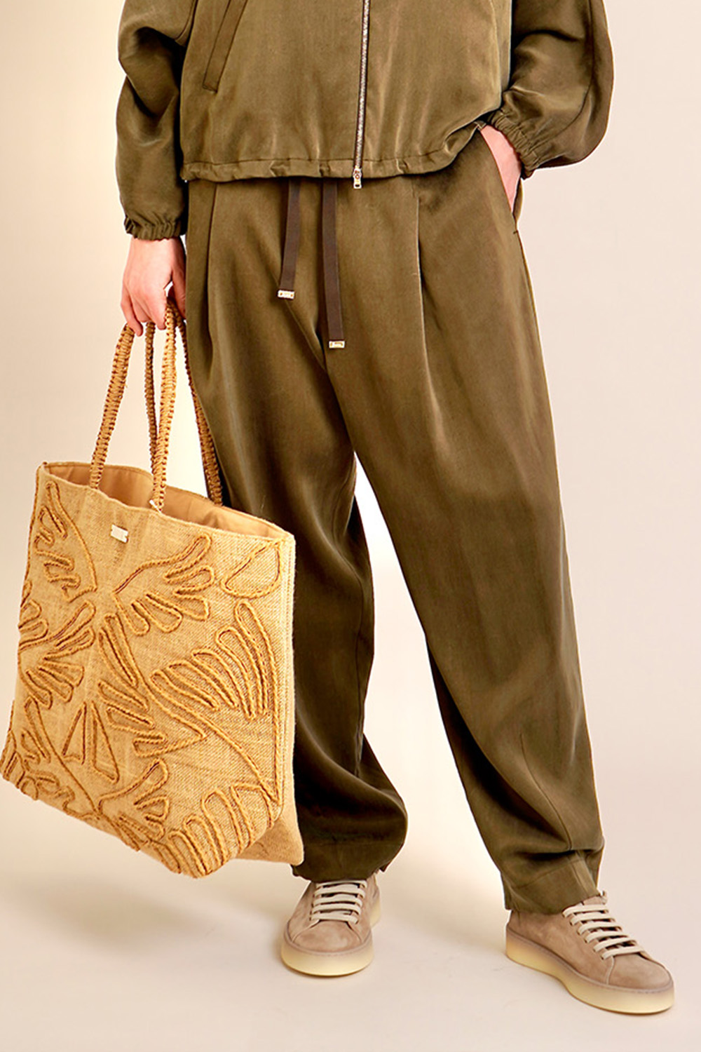 HERNO Relaxed Fit Pleated Lyocell Trousers