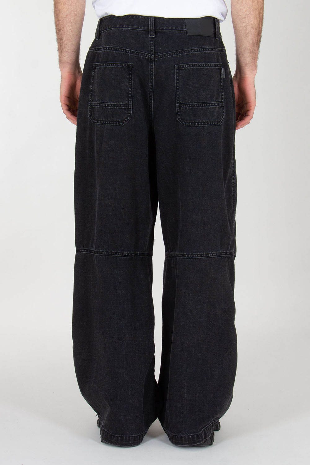 JUNN.J Wide Leg Washed Denim Paneled Jeans