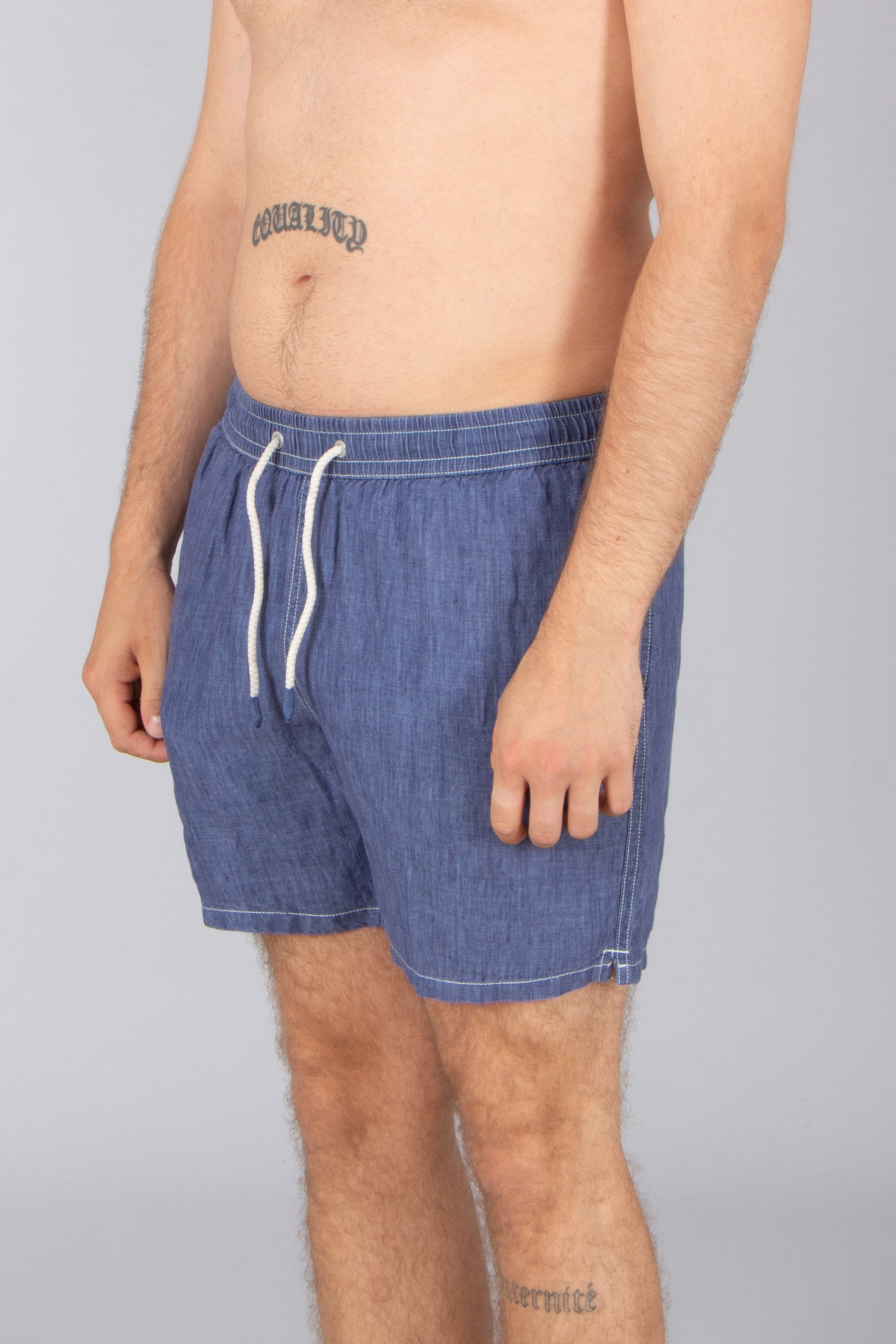 MC 2 SAINT BARTH Mid-Length Linen Swim Shorts Gustavia Bekleidung, Kurze Hosen, Person, Haut, Tätowierung