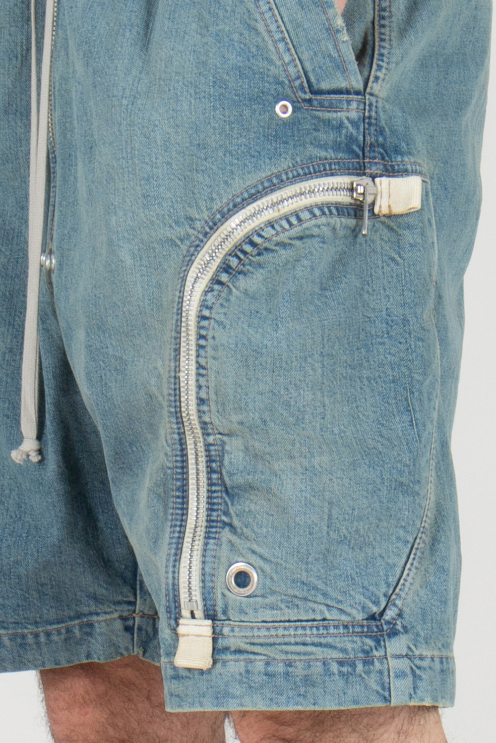 RICK OWENS DRKSHDW Wide Leg Washed Denim Zipped Shorts Bauhaus Pods