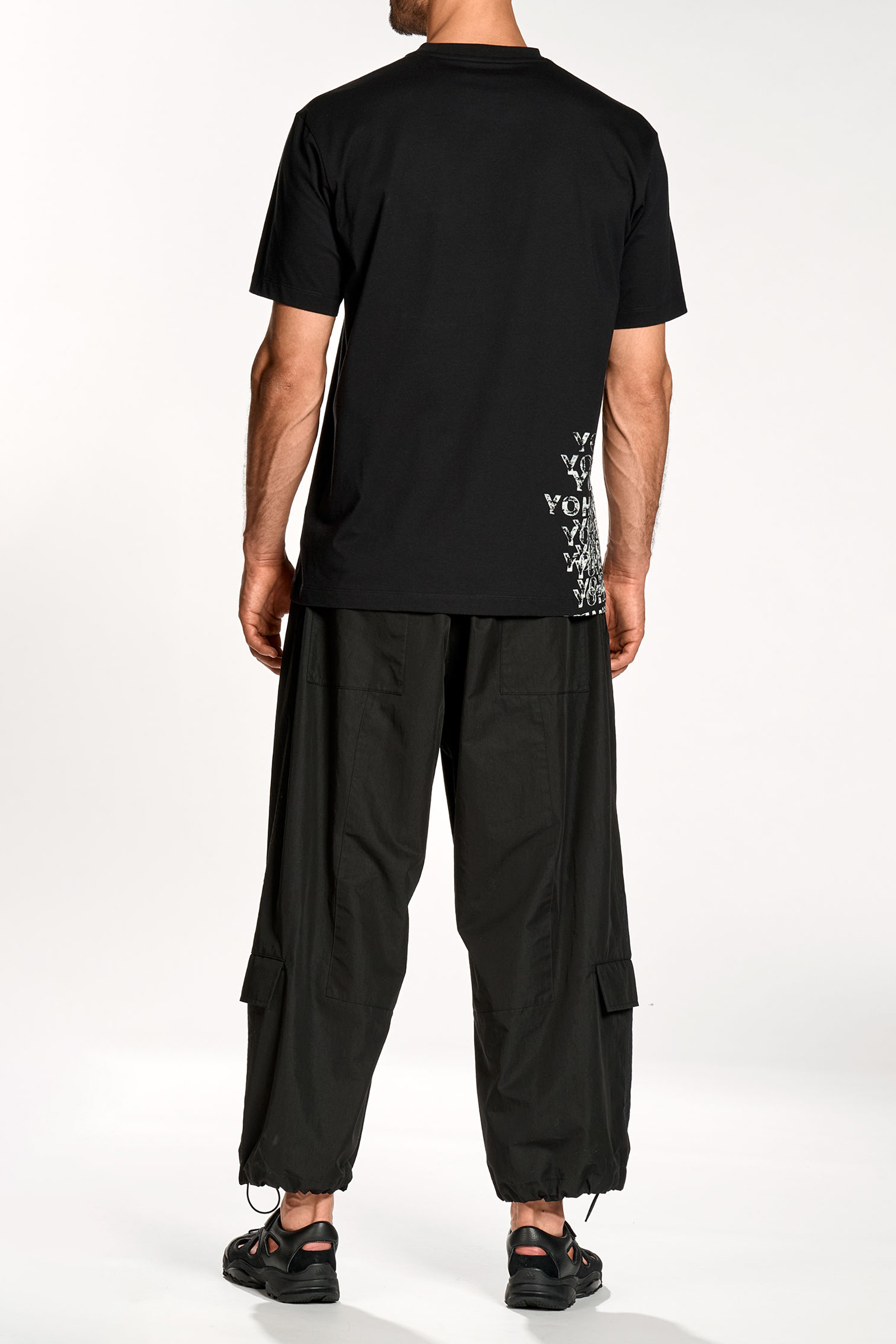 Hosen, T-shirt, Erwachsener, Mann, Person