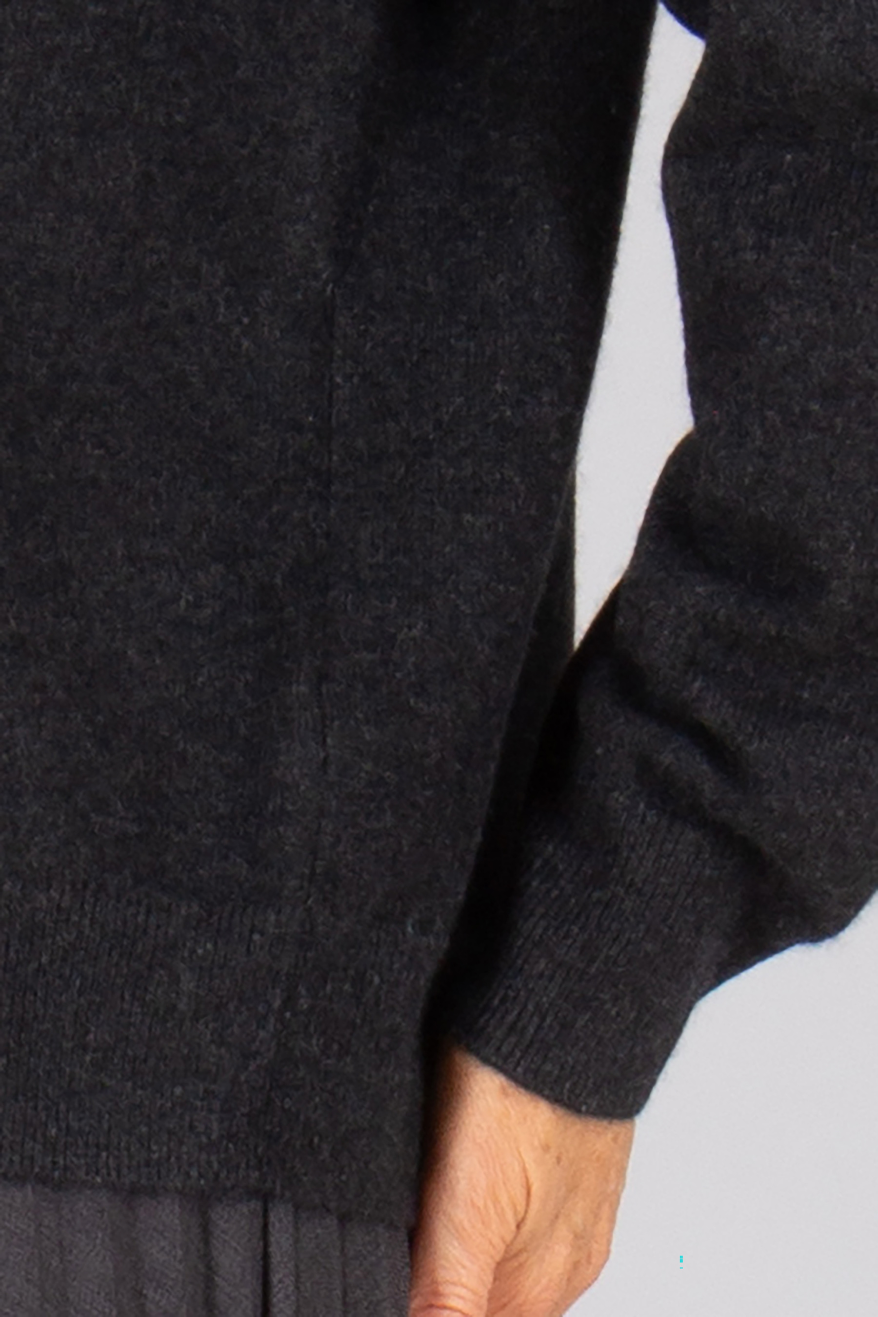 BOSS Relaxed Fit Cashmere Crew Neck Sweater Fascona Langarm, Strickwaren, Pullover, Mann, Person