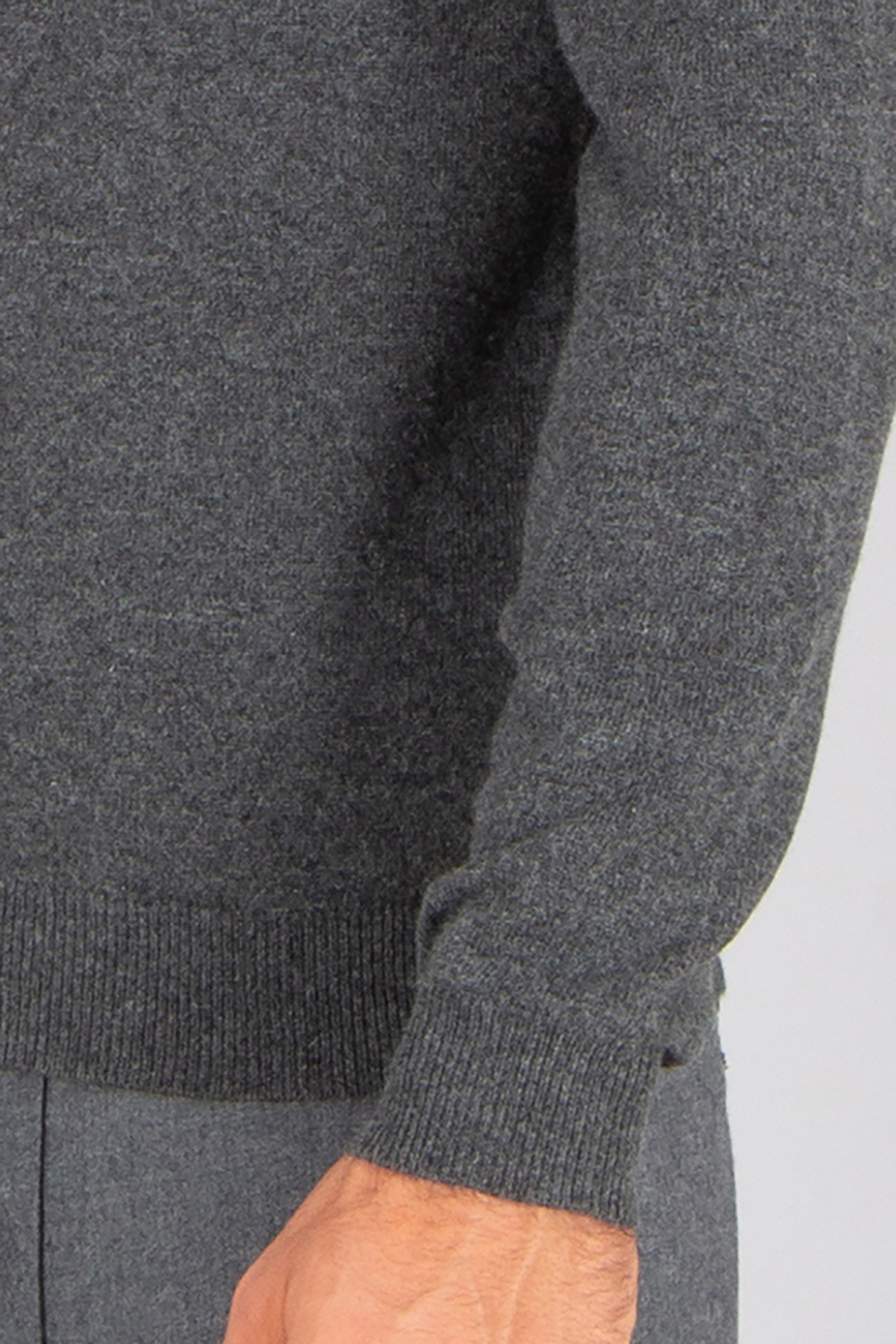 MIENTUS BERLIN Regular Fit Cashmere Cardigan Langarm, Ärmel, Strickwaren, Pullover, Hosen