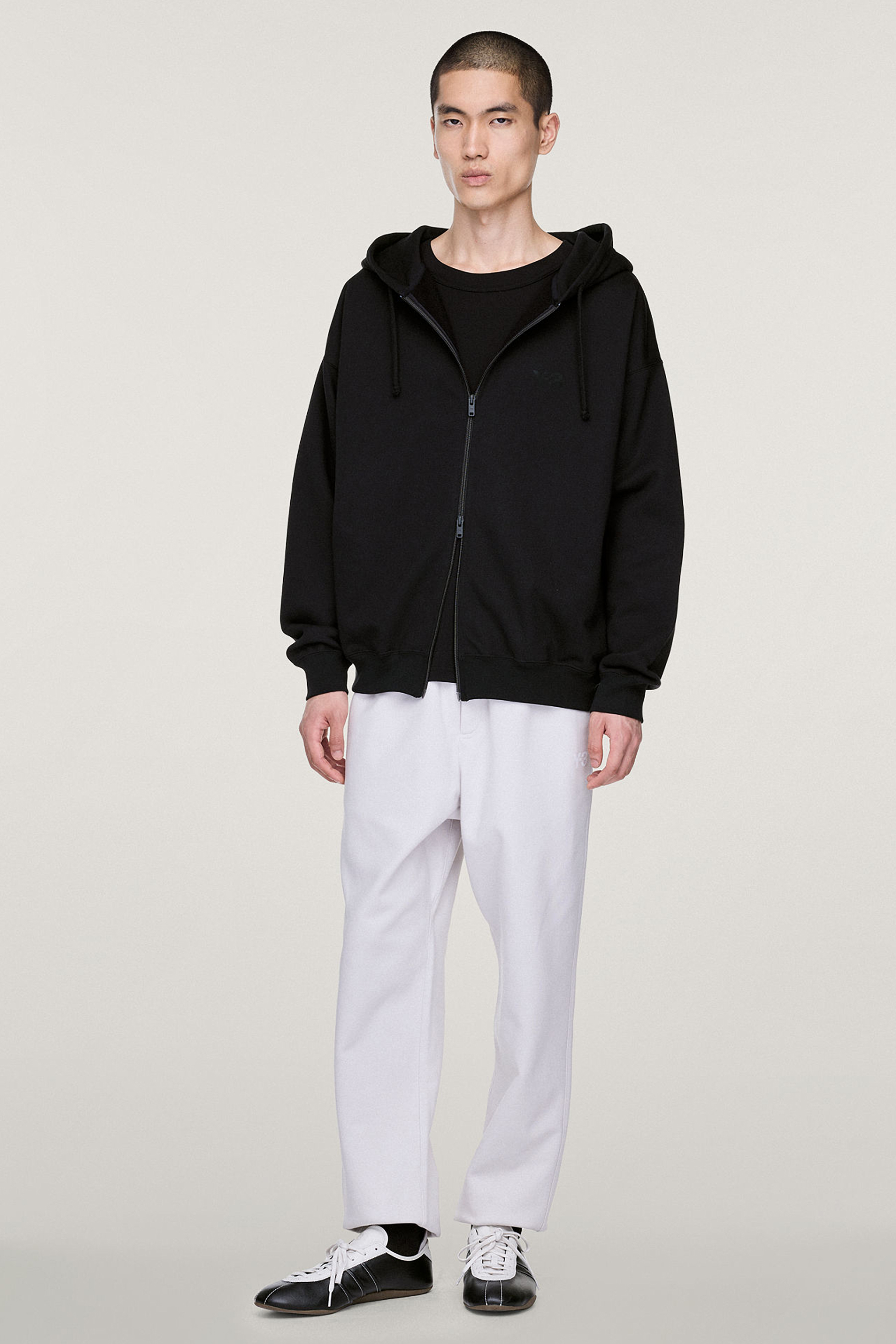 Y-3 Oversized Fit Brushed Cotton Blend French Terry Zip-Up Hoodie Pulli, Sweatshirt, Erwachsener, Mann, Person