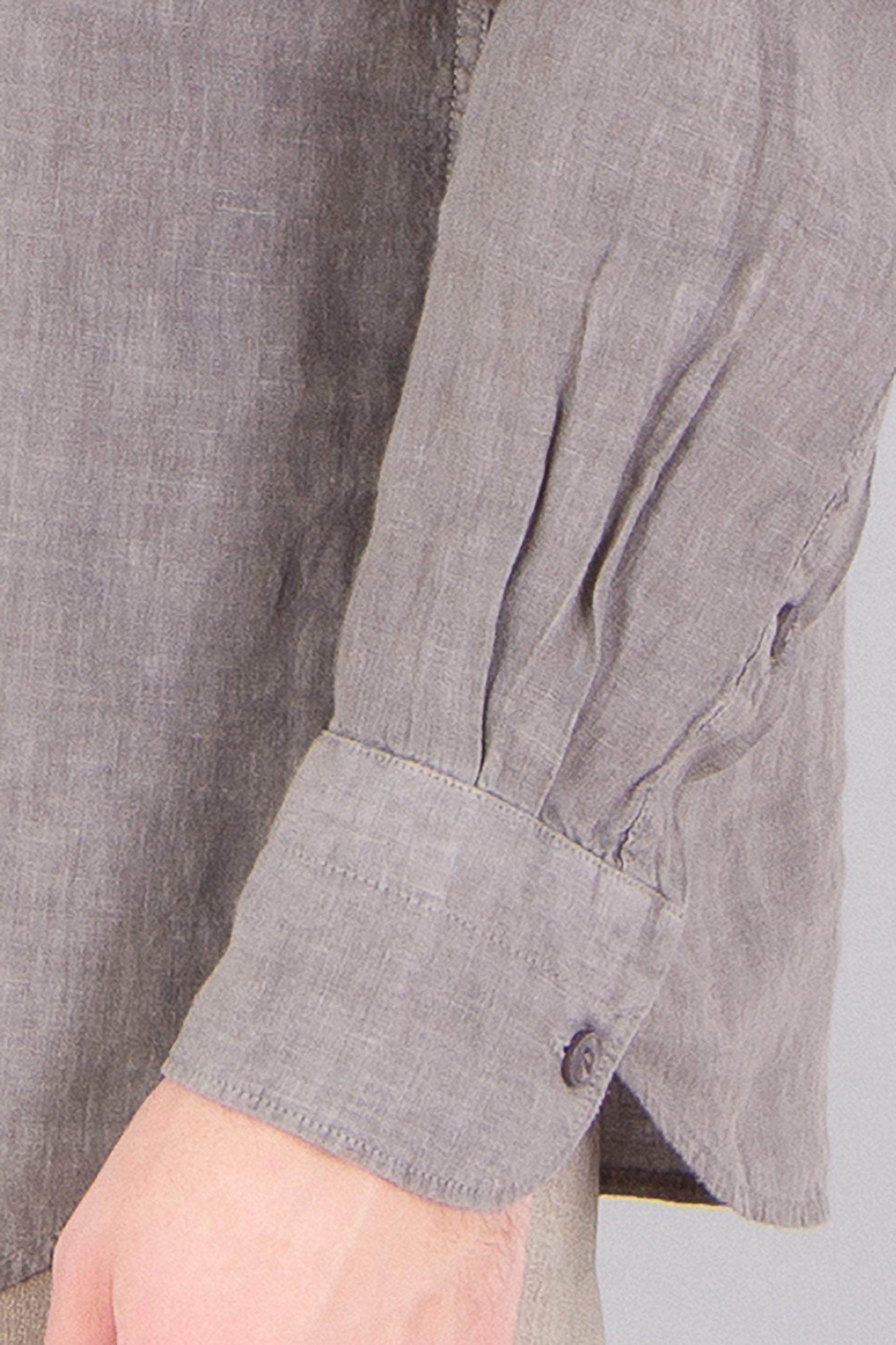 TRUSTED HANDWORK Regular Fit Linen Shirt TRUSTED HANDWORK Regular Fit Linen Shirt