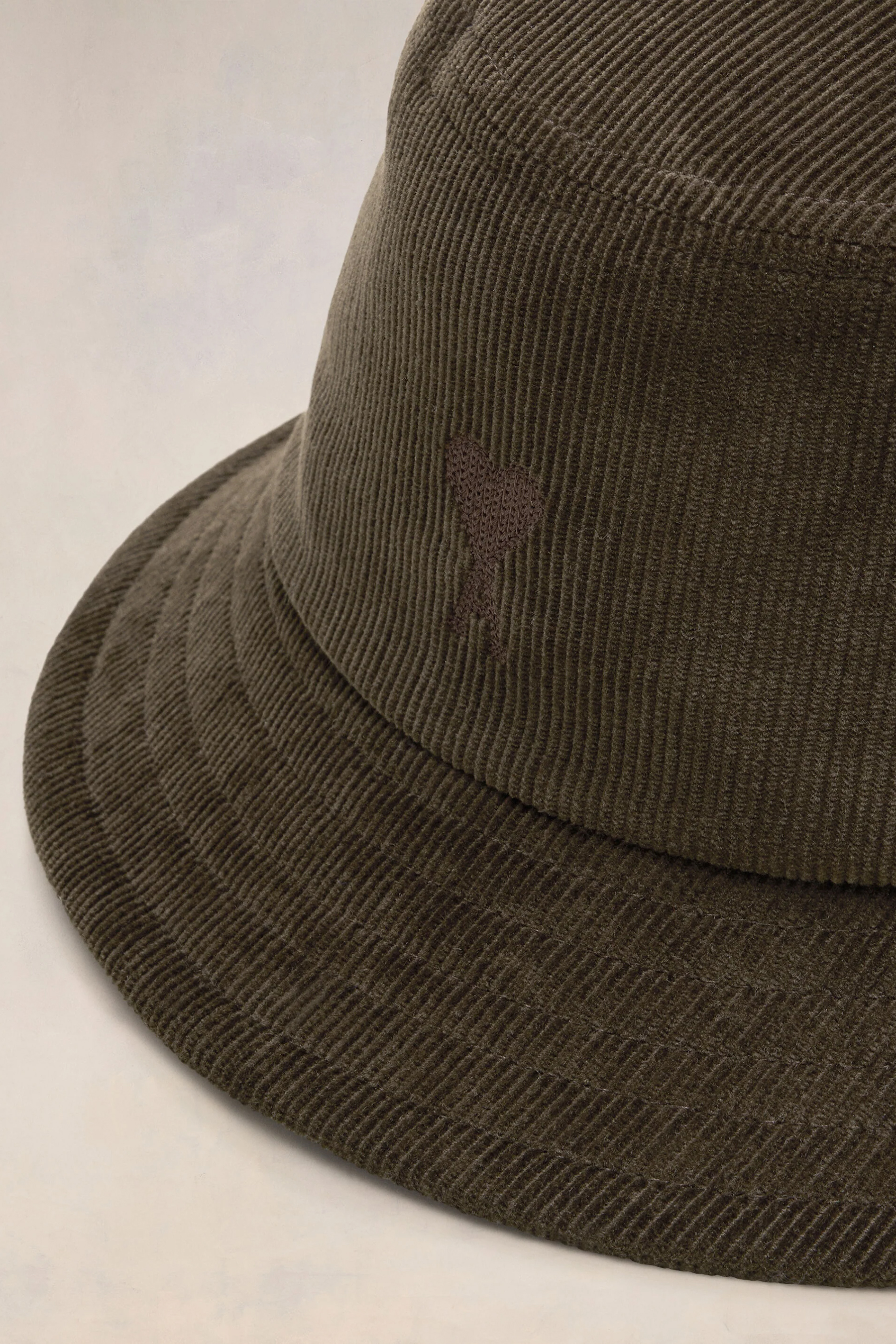 AMI PARIS Embroidered Cotton Corduroy Bucket Hat AMI PARIS Embroidered Cotton Corduroy Bucket Hat