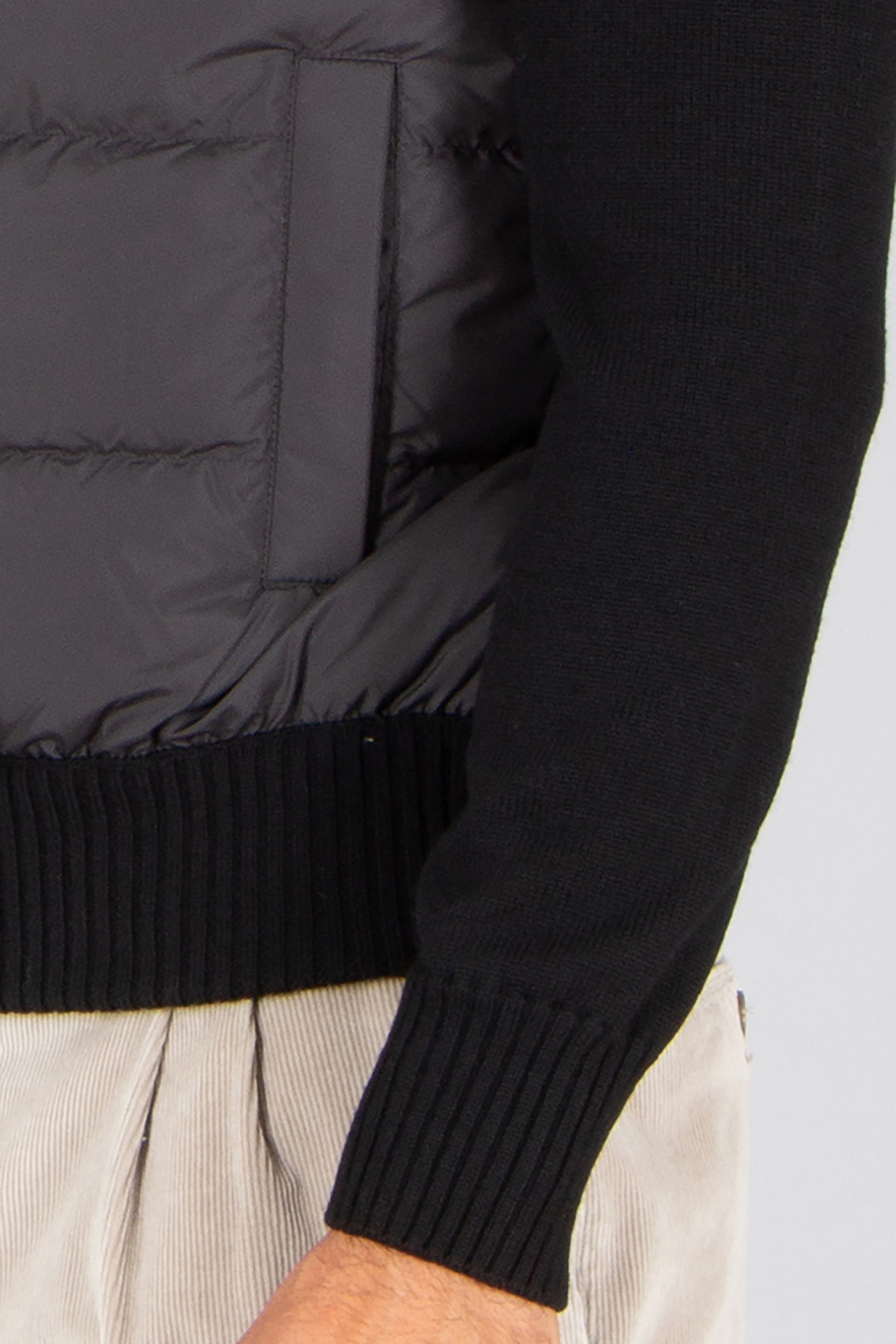 MONCLER Regular Fit Down Padded Virgin Wool Cardigan Langarm, Mantel, Jacke, Mann, Person