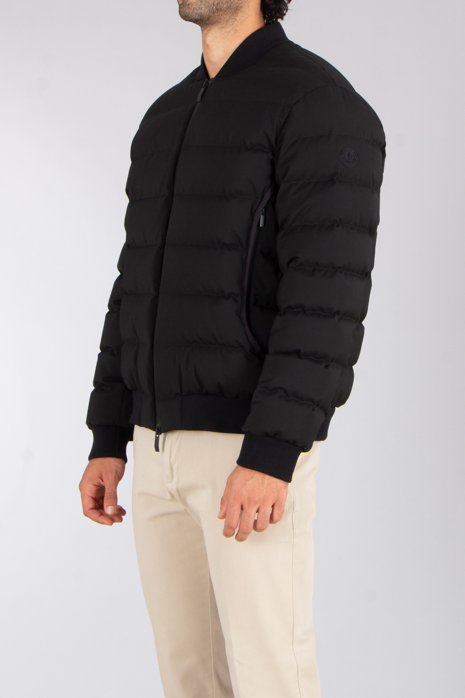 MONCLER Cirer Regular Fit Technical Stretch Twill Down Bomber Jacket Mantel, Jacke, Blazer, Langarm, Person