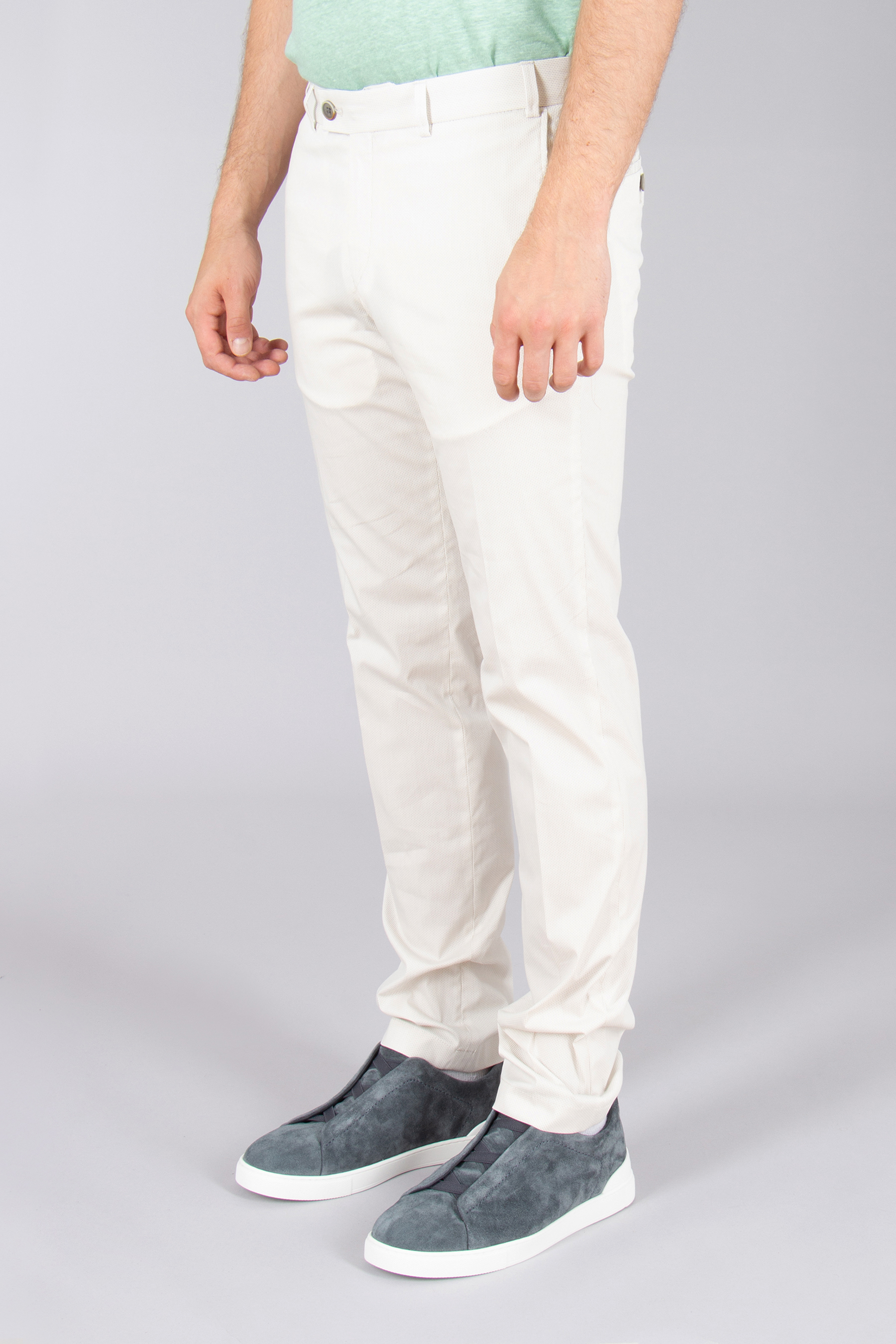 Hosen, Schuh, Sneaker, Person, Leinen