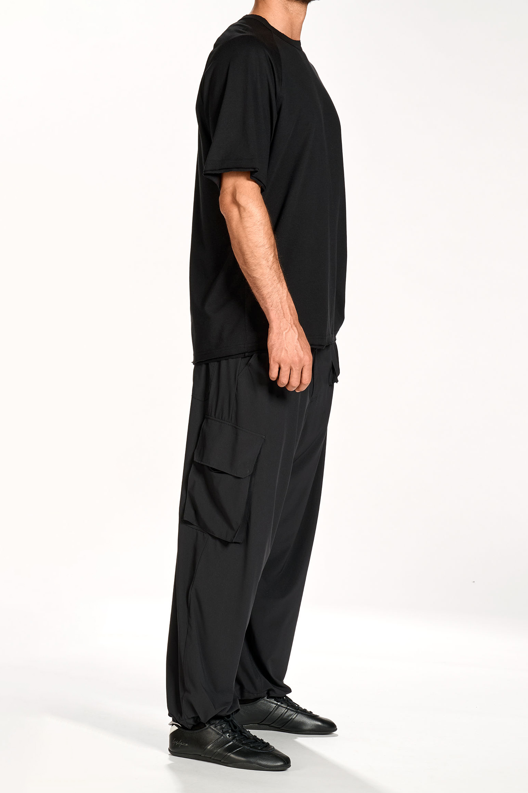 Hosen, Formelle Kleidung, Anzug, Person, Stehend