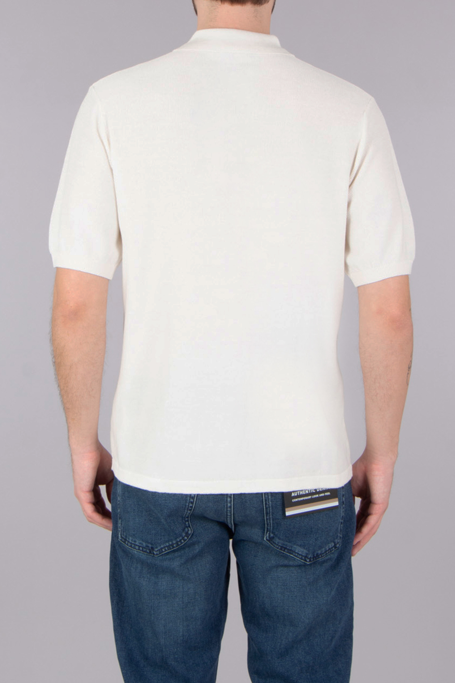 T-shirt, Jeanshose, Hemd, Mann, Person