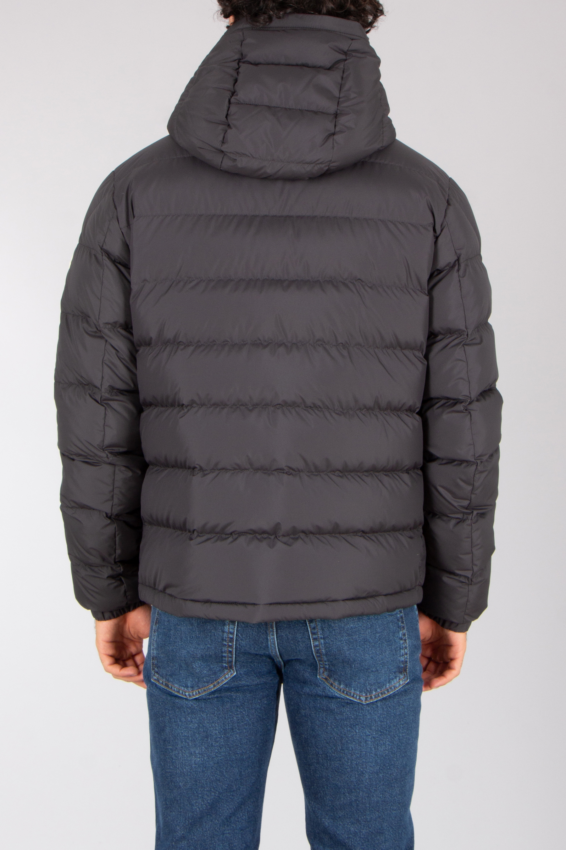 MONCLER Laveraet Regular Fit Polyester Down Jacket Bekleidung, Mantel, Jacke, Jeans, Kapuze