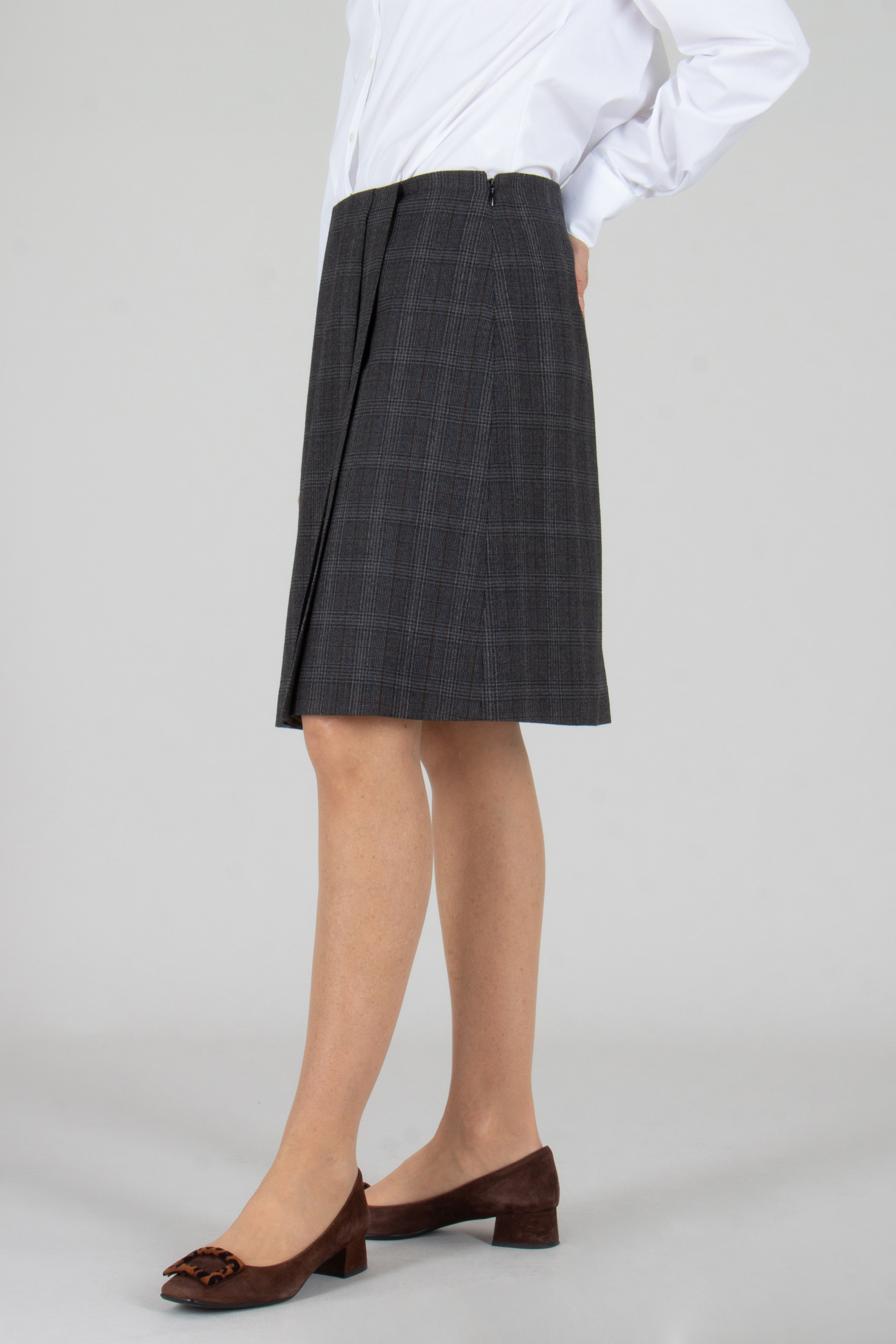 Bekleidung, Rock, Person, Minirock, Schuh