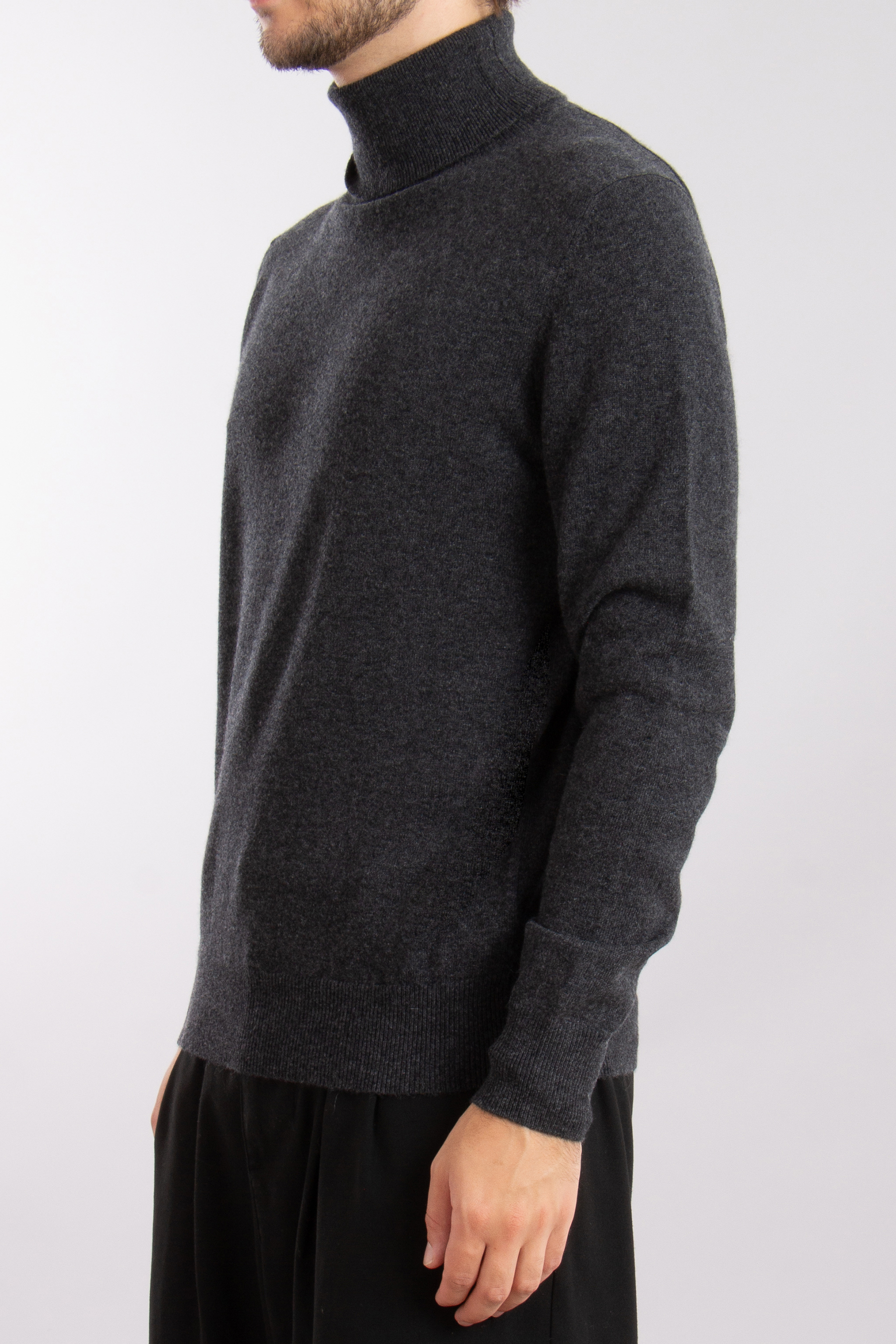 ALLUDE Cashmere Turtleneck Sweater ALLUDE Cashmere Turtleneck Sweater