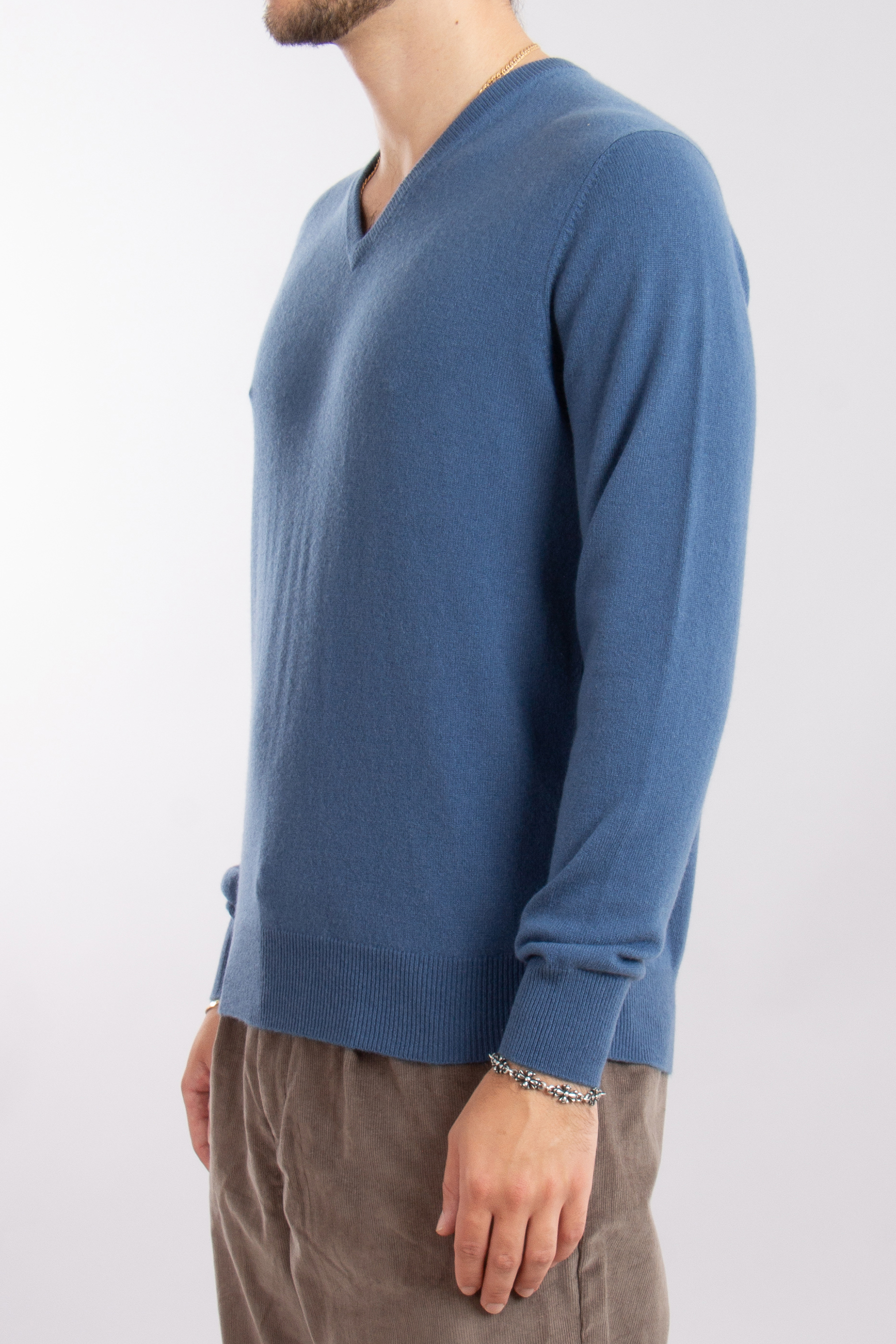 ALLUDE Cashmere V-Neck Sweater ALLUDE Cashmere V-Neck Sweater