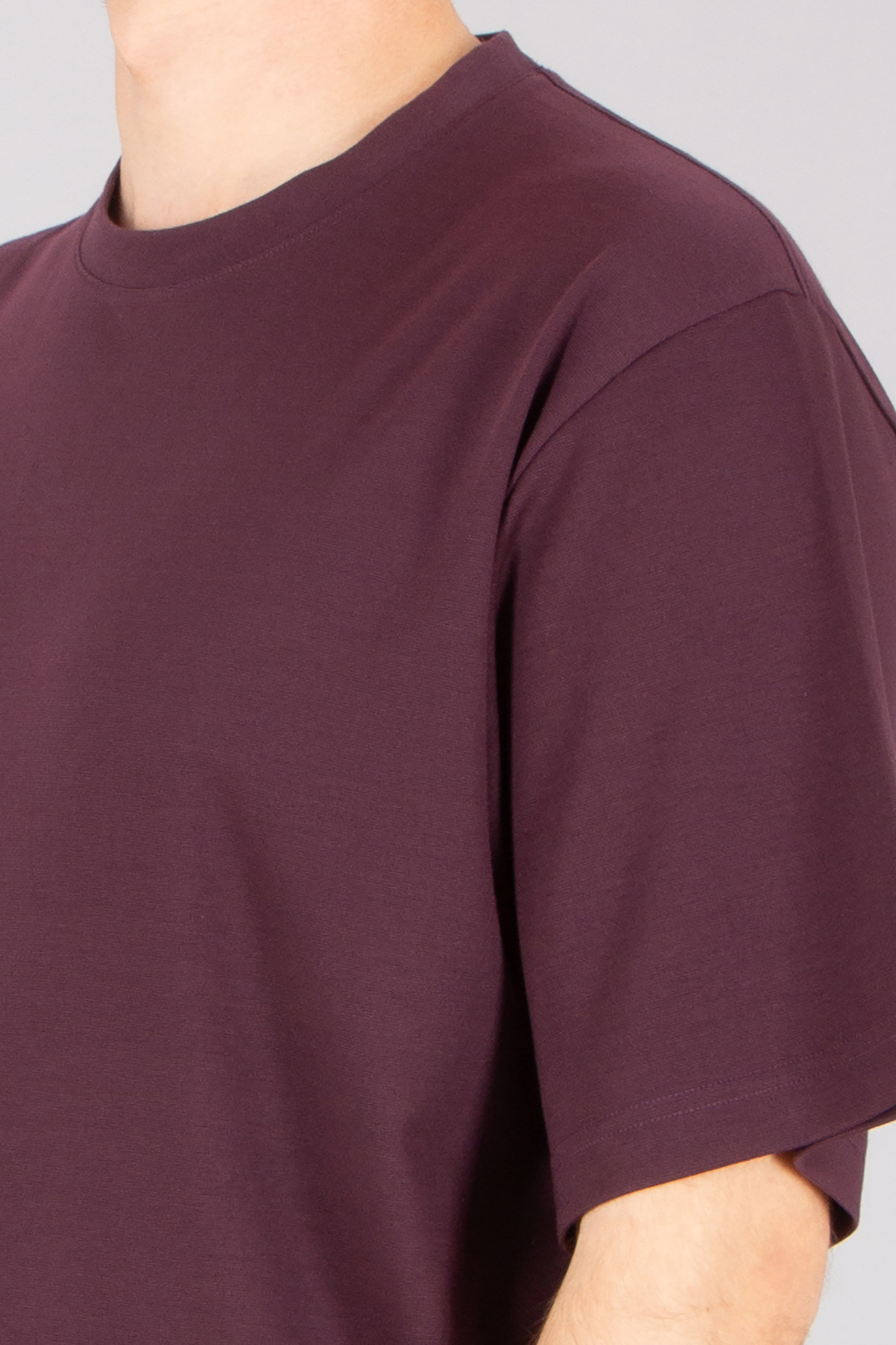 T-shirt, Kastanienbraun, Ärmel, Mann, Person