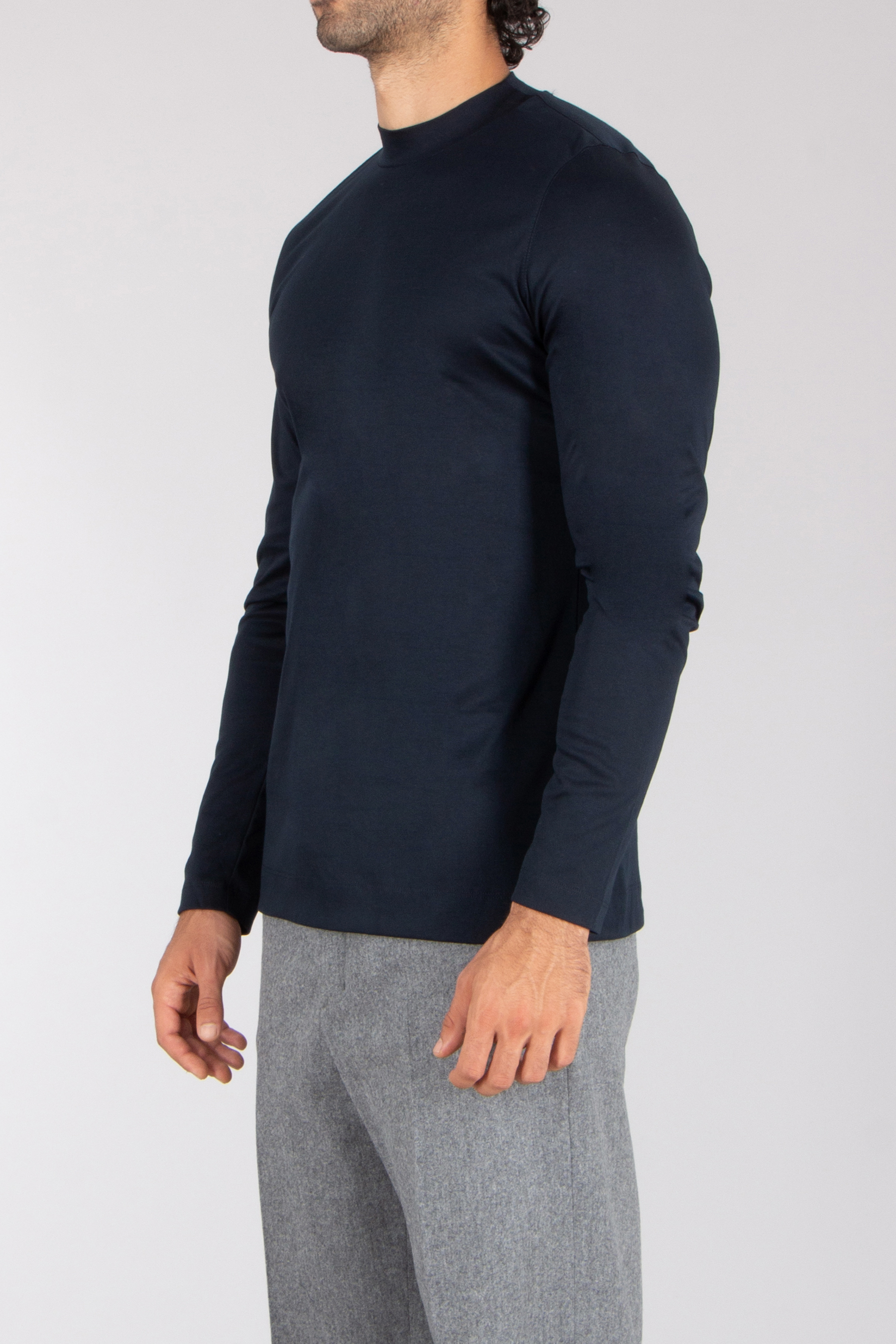 VAN LAACK Slim Fit Slim Fit Swiss Cotton Jersey Mock Neck Long-Sleeve T-Shirt Pamos Langarm, Ärmel, Hosen, Mann, Person