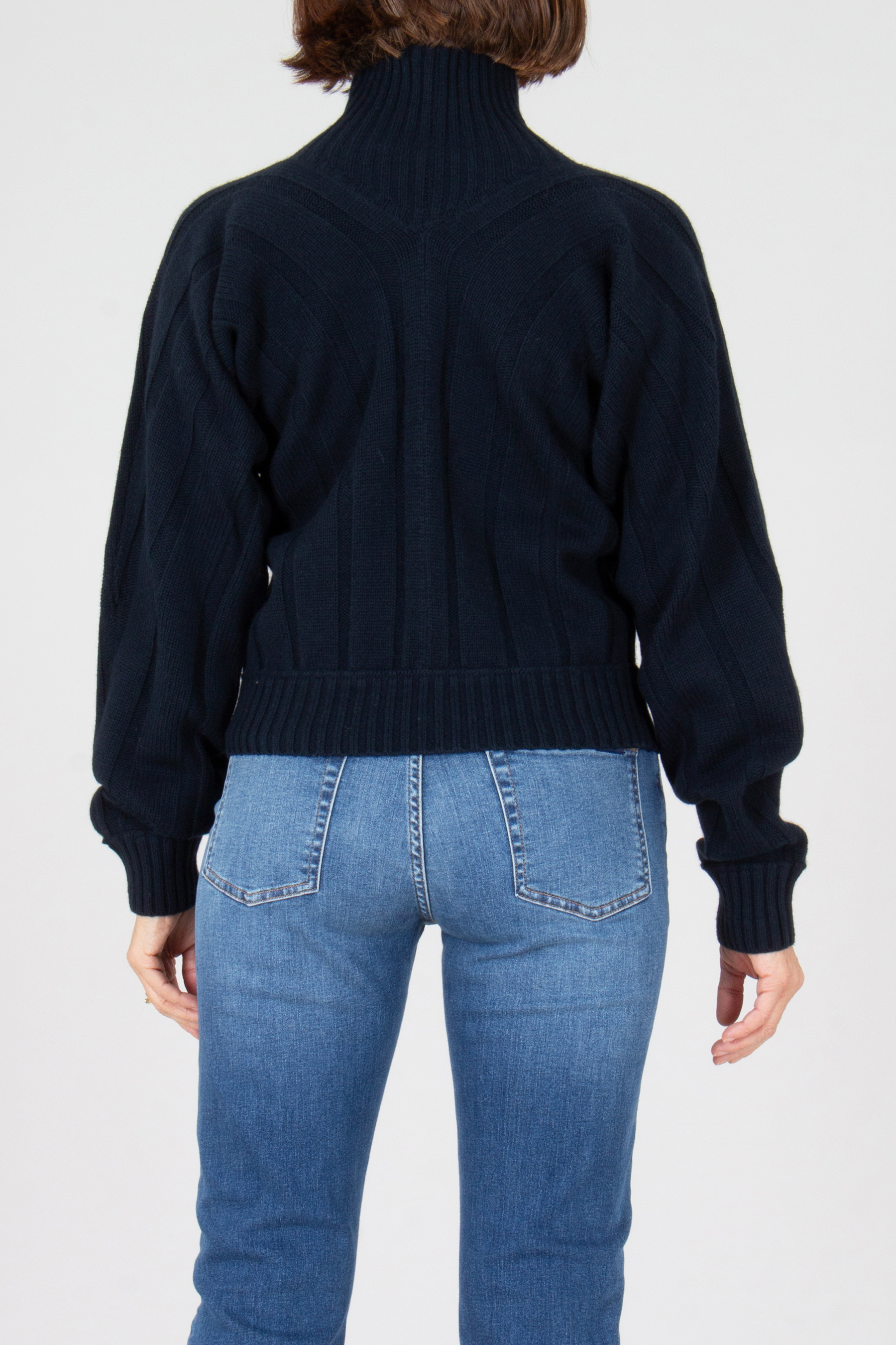 Strickwaren, Pullover, Hosen, Jeanshose, Jacke