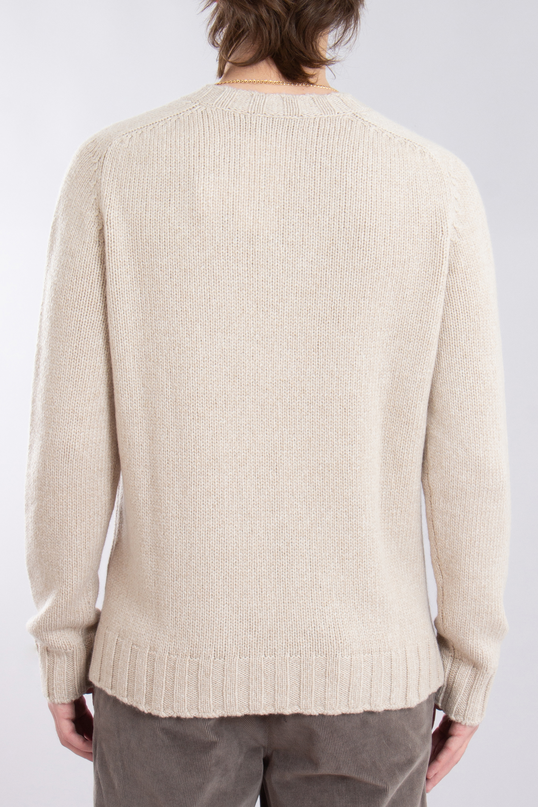 AIDA BARNI Cashmere V-Neck Sweater AIDA BARNI Cashmere V-Neck Sweater