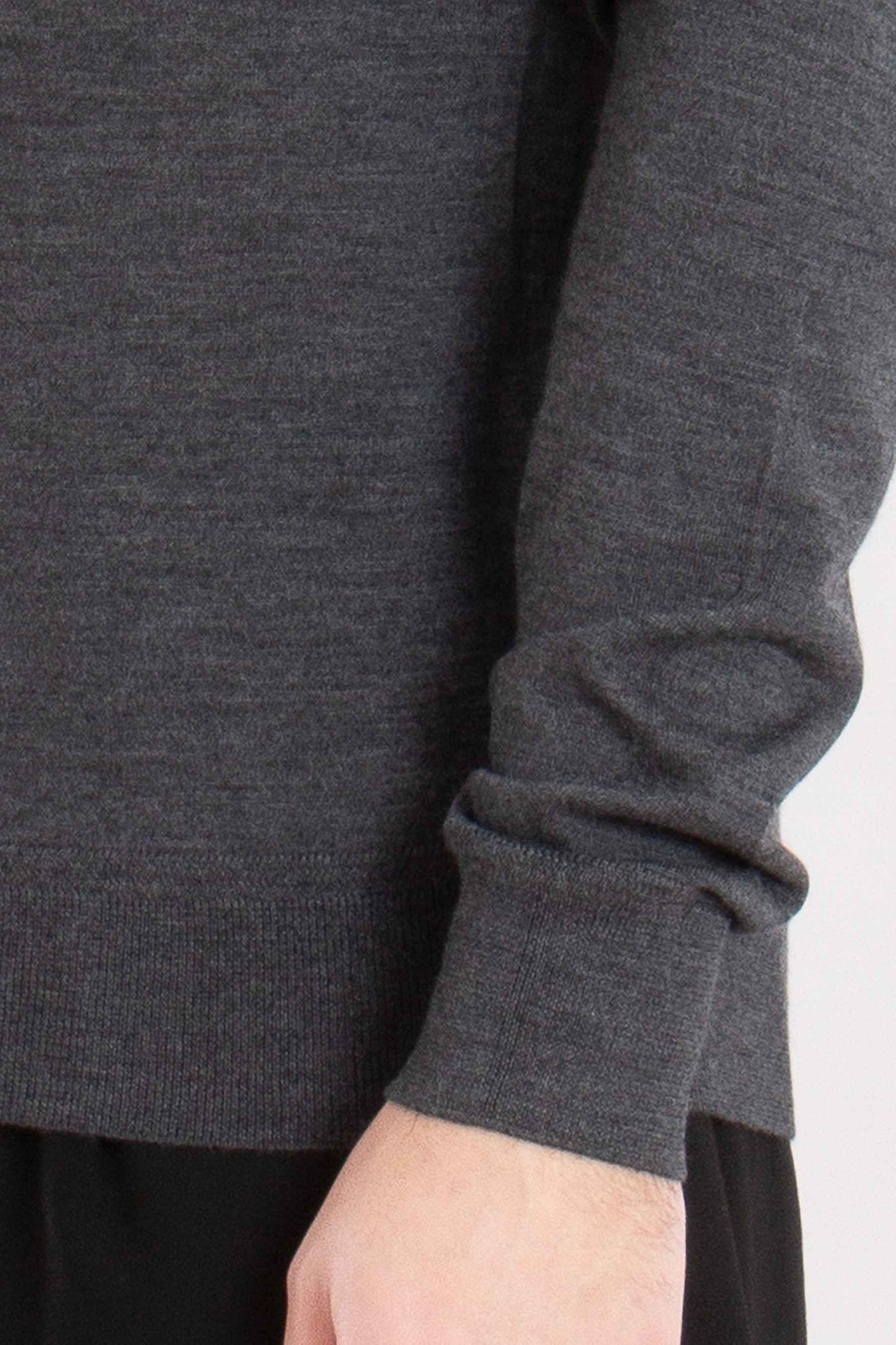 TOM FORD Fine Gauge Pure Wool Sweater TOM FORD Fine Gauge Pure Wool Sweater