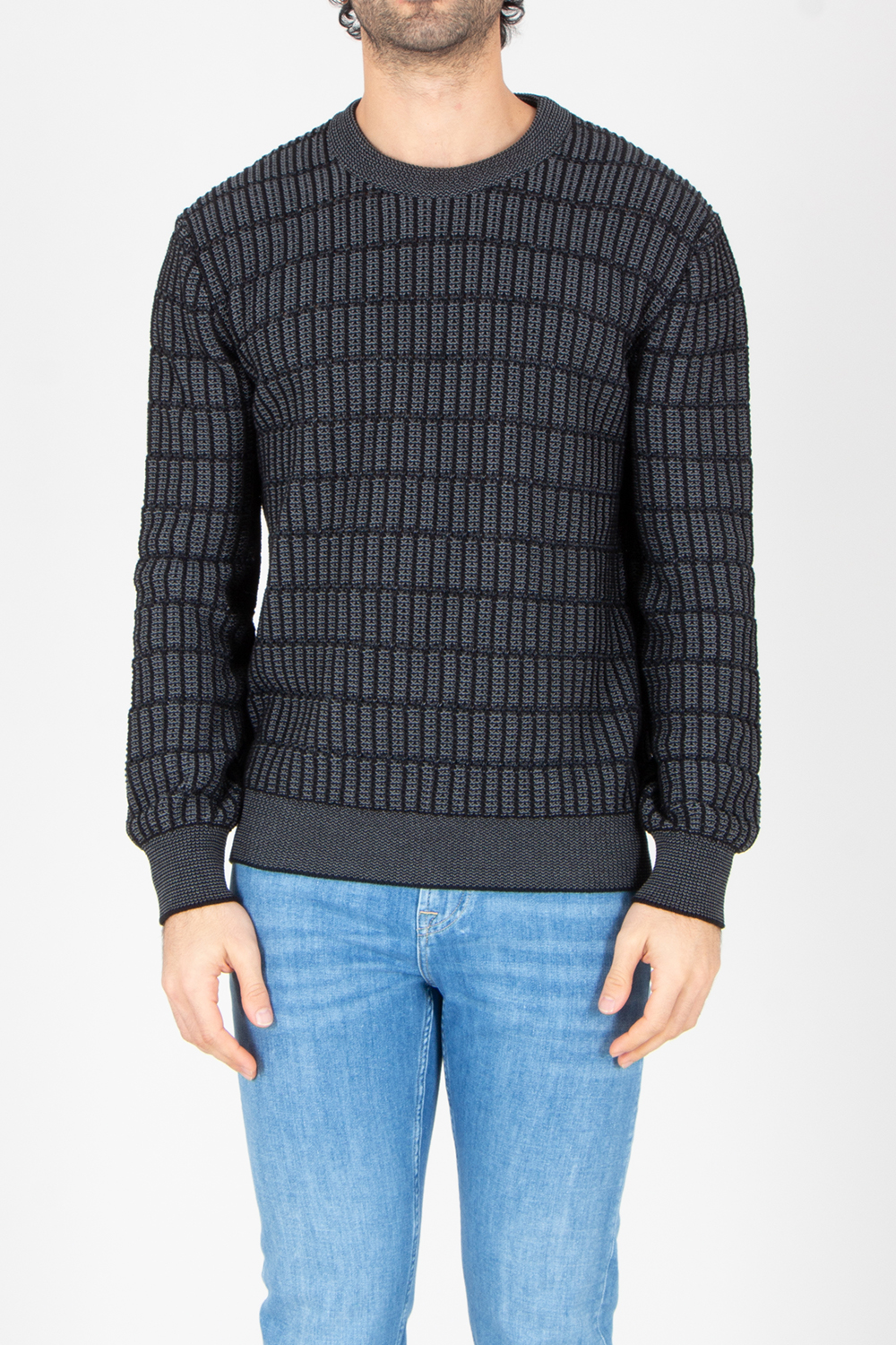 Strickwaren, Pullover, Jeanshose, Hosen, Langarm