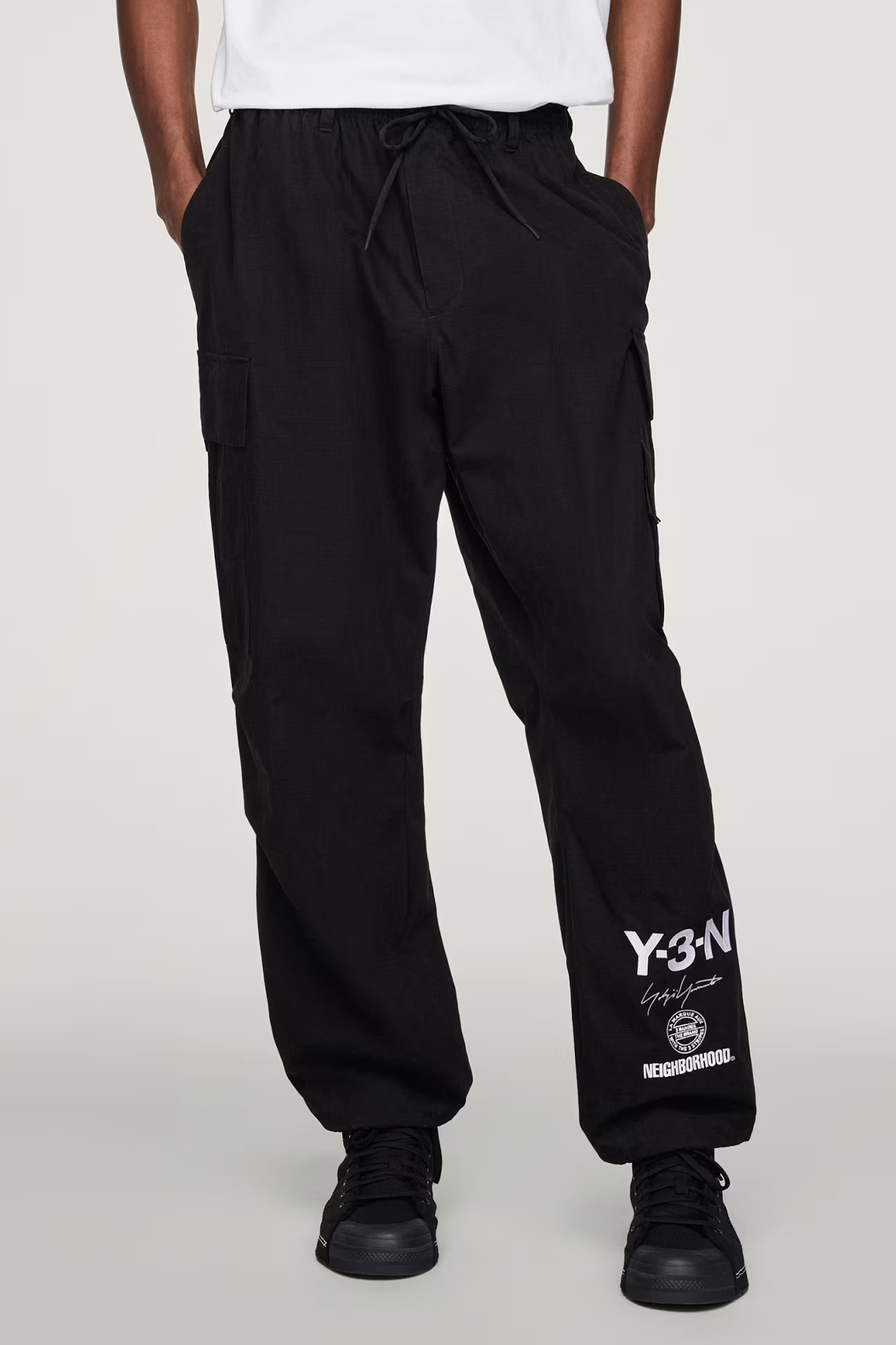 Y-3 x NEIGHBORHOOD Loose Fit Cotton-Nylon Ripstop Cargo Pants Bekleidung, Hosen, Jeans
