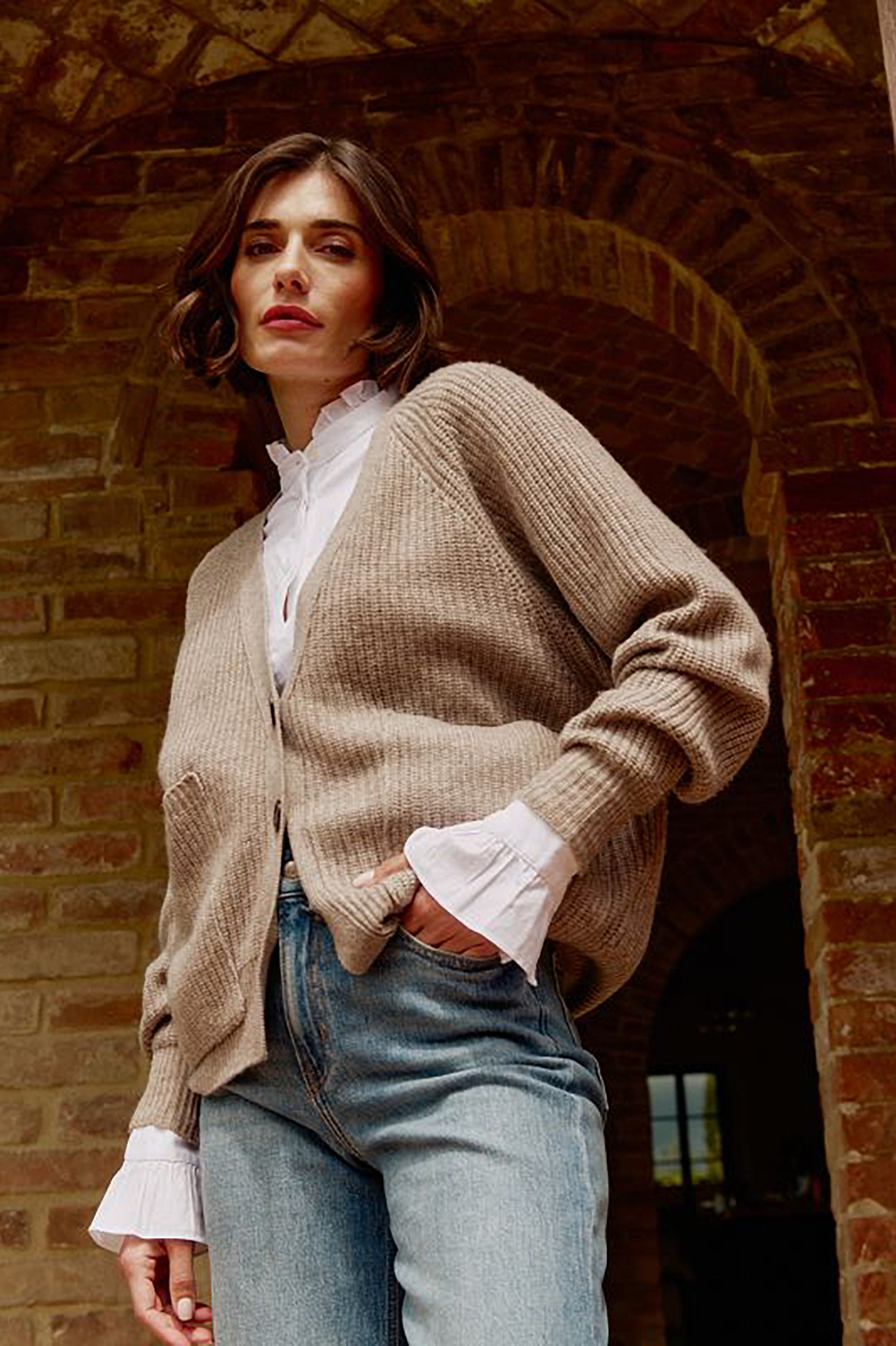 0039 ITALY Oversized Cashmere-Wool Blend Cardigan Lara | XS