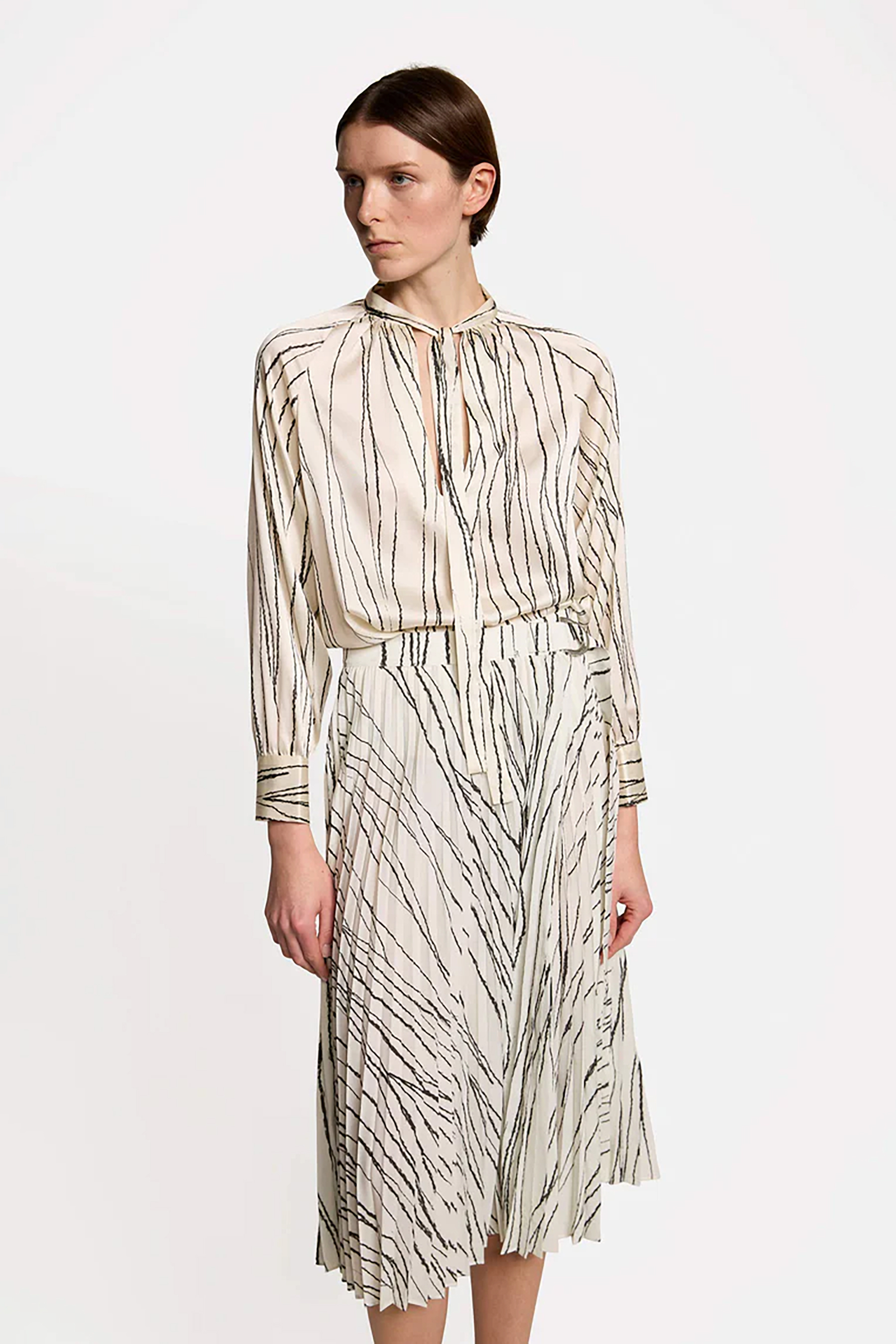 Kleid, Modisch, Person, Langarm, Robe