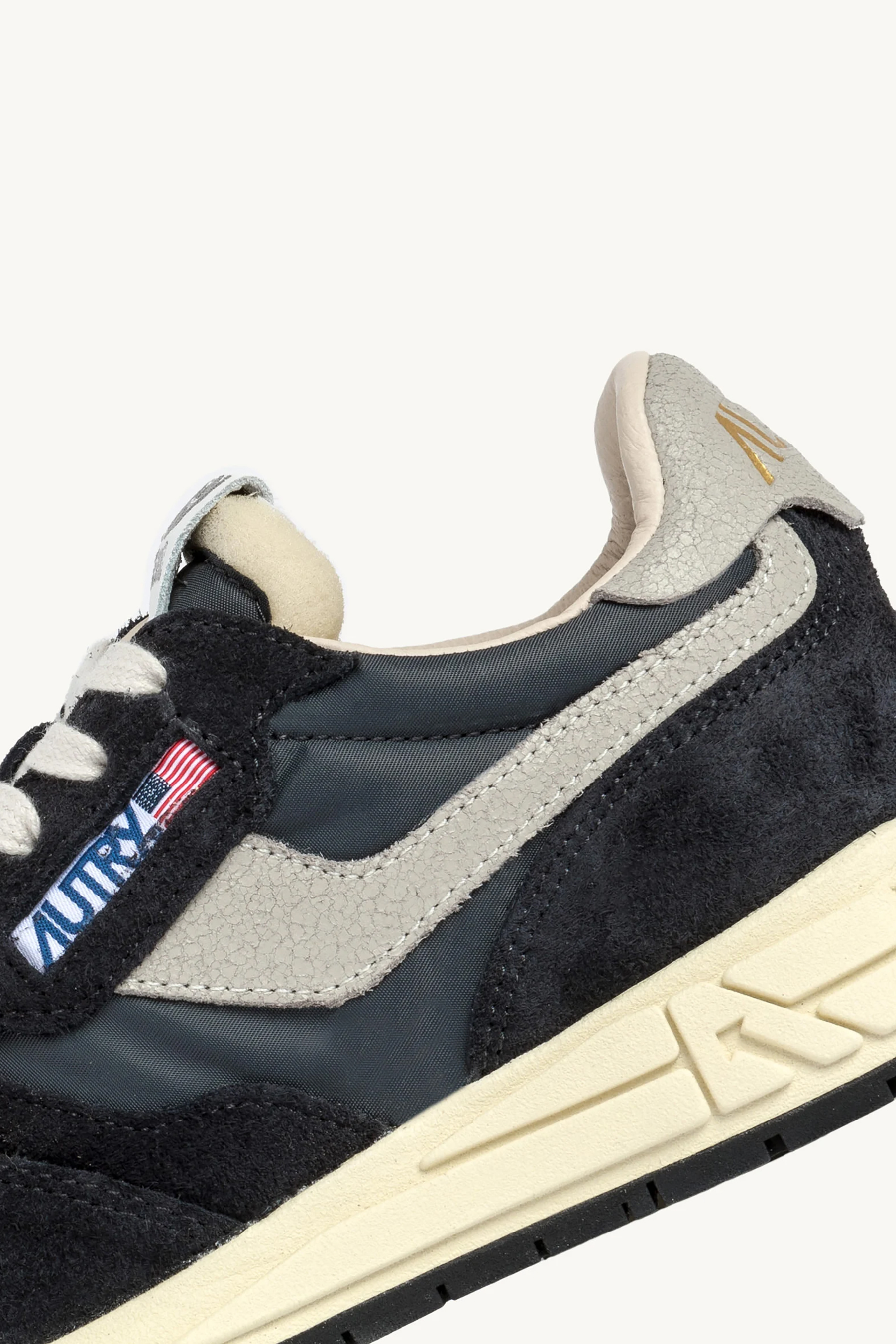AUTRY Low Nylon & Suede Sneakers Reelwind AUTRY Low Nylon & Suede Sneakers Reelwind