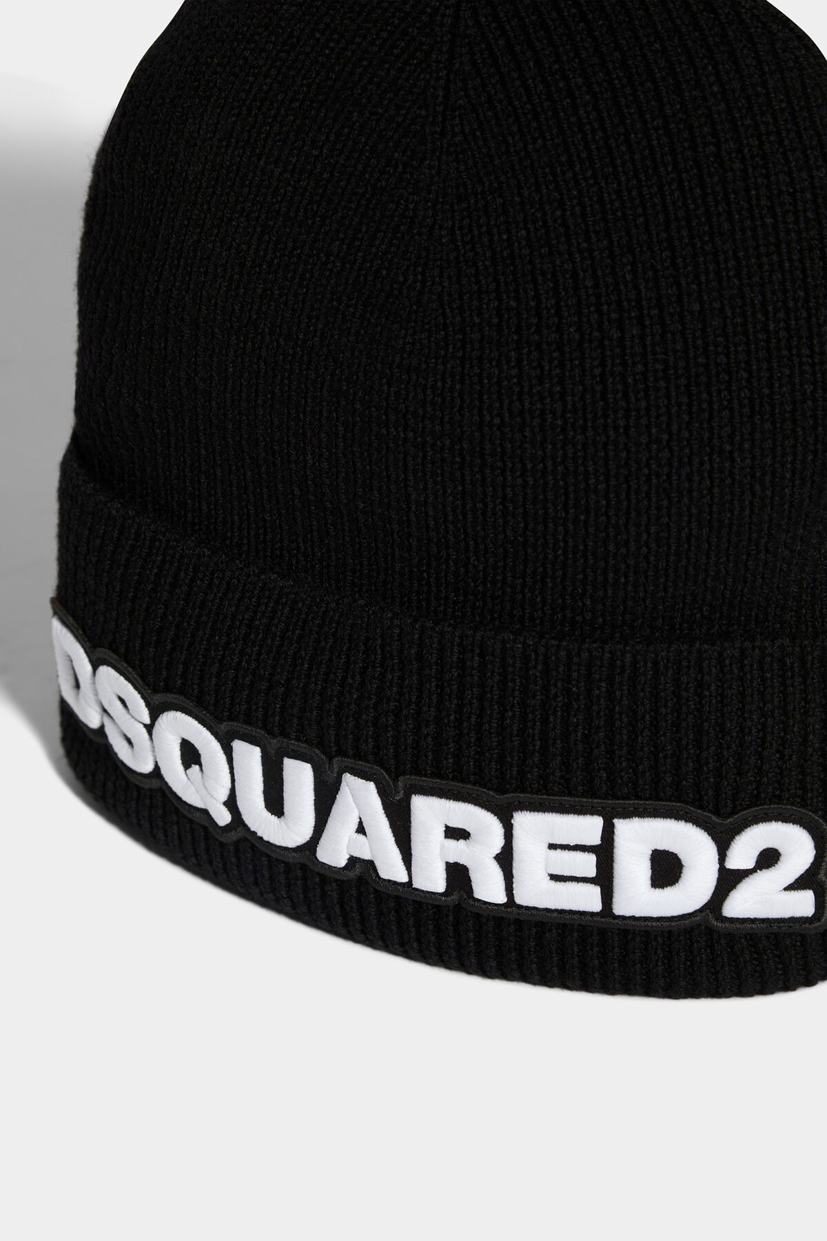 DSQUARED2 Logo Wool Knit Beanie DSQUARED2 Logo Wool Knit Beanie